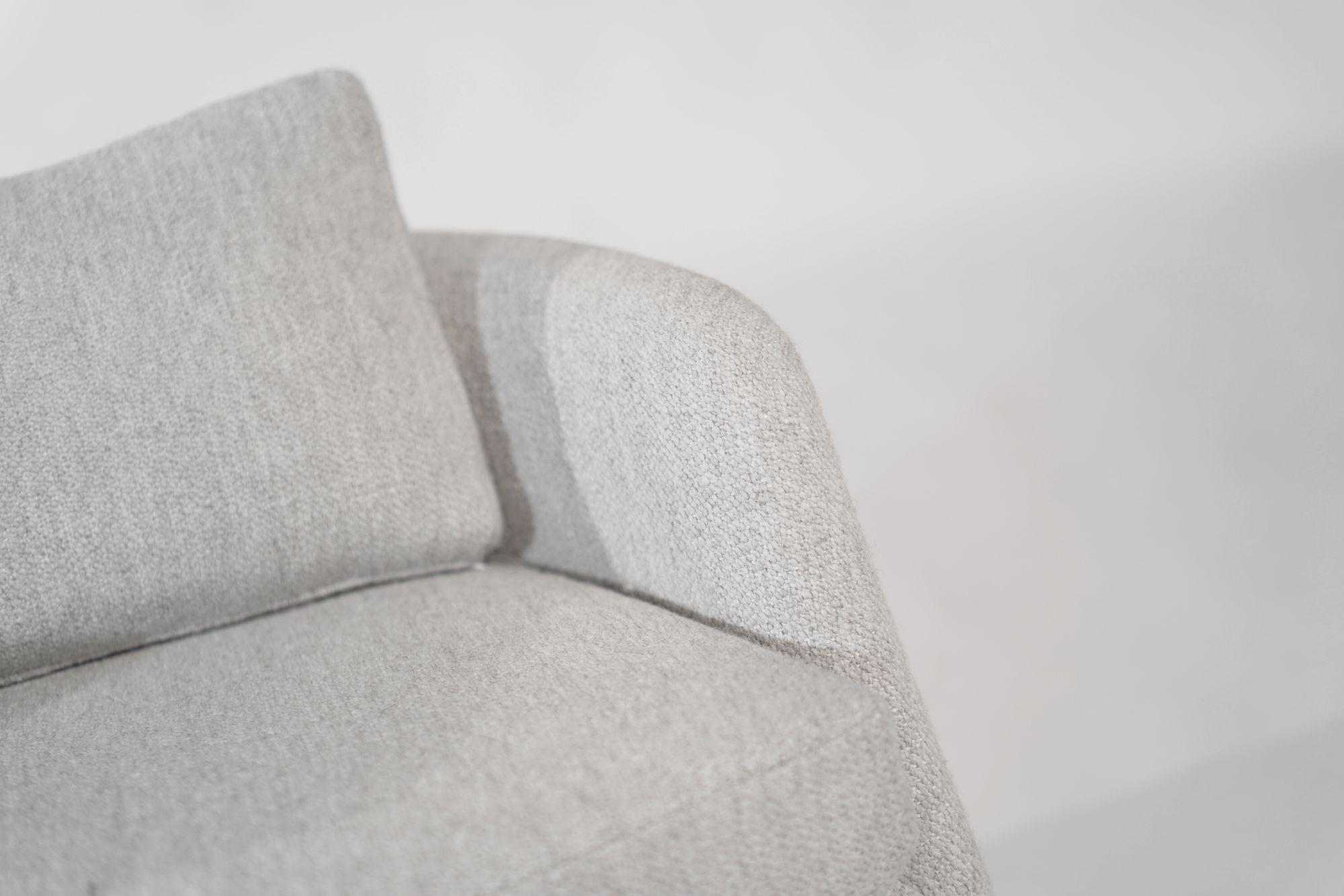 Ensemble de fauteuils pivotants sur supports en noyer par Leon Rosen, C. 1970 en vente 5