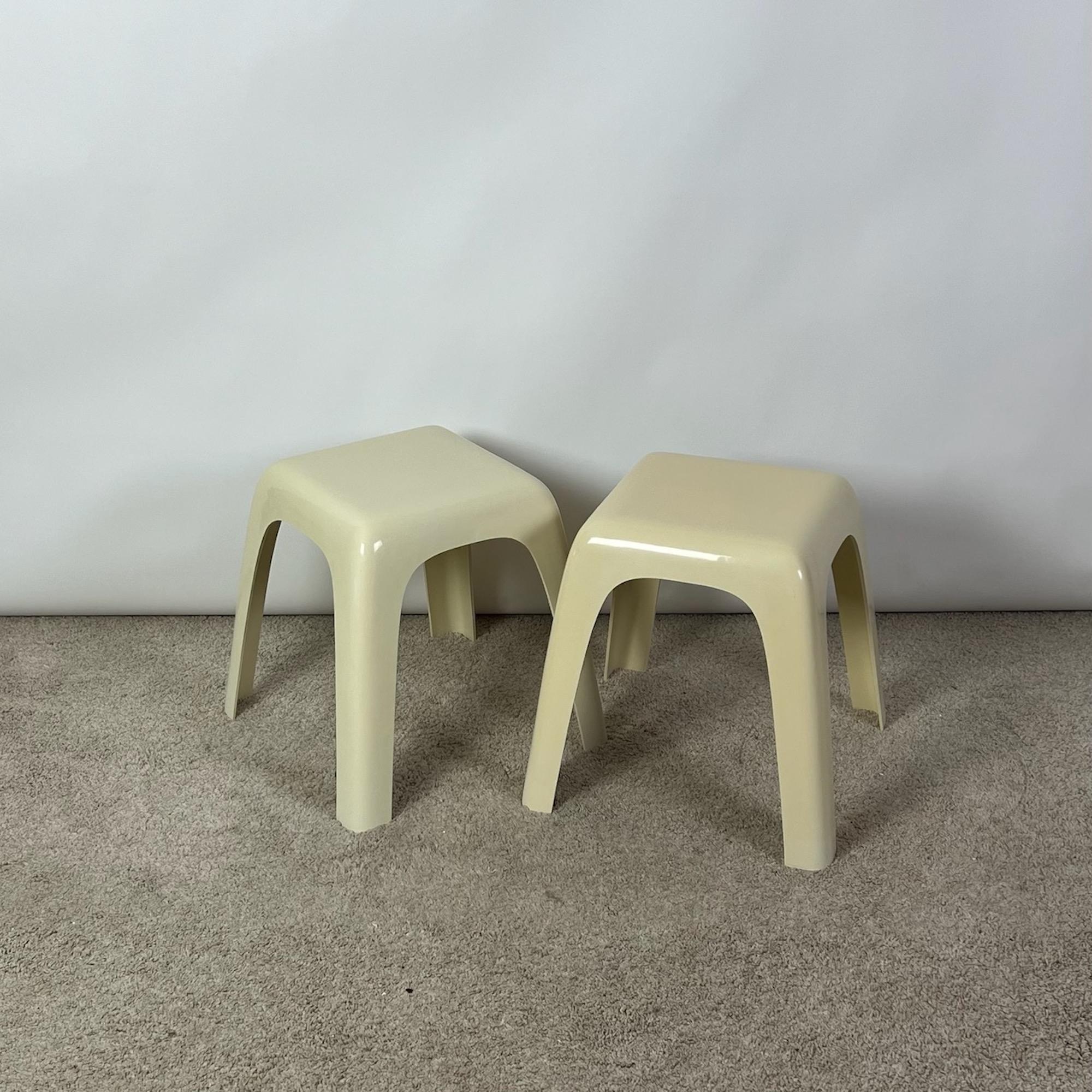 Industrial Set of tables / stools SMALL by Castiglioni Gaviraghi and Lanza for Valenti, 80s For Sale