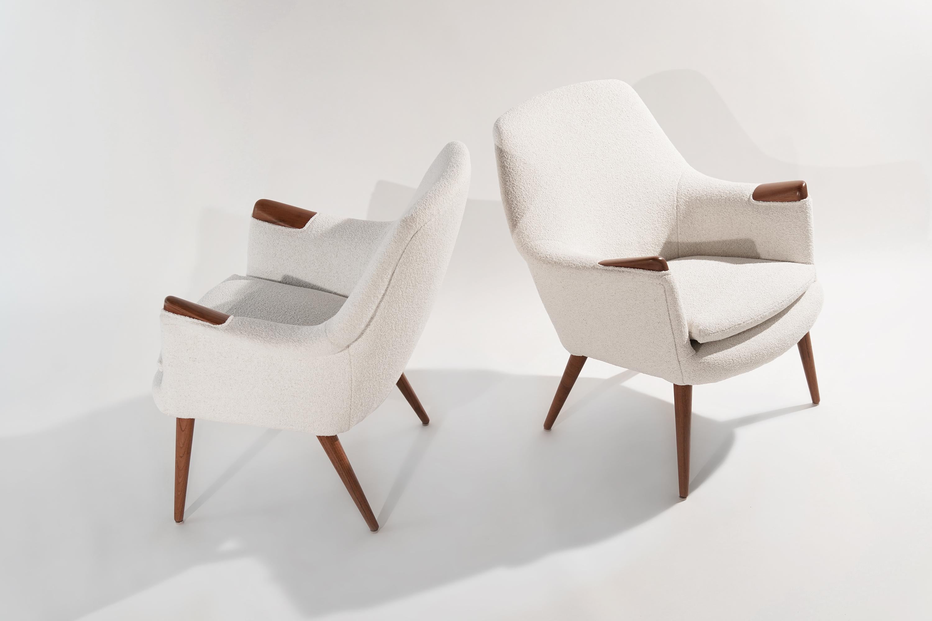 Set of Teak Lounge Chairs by Gerhard Berg, Norway, 1950s In Excellent Condition In Westport, CT