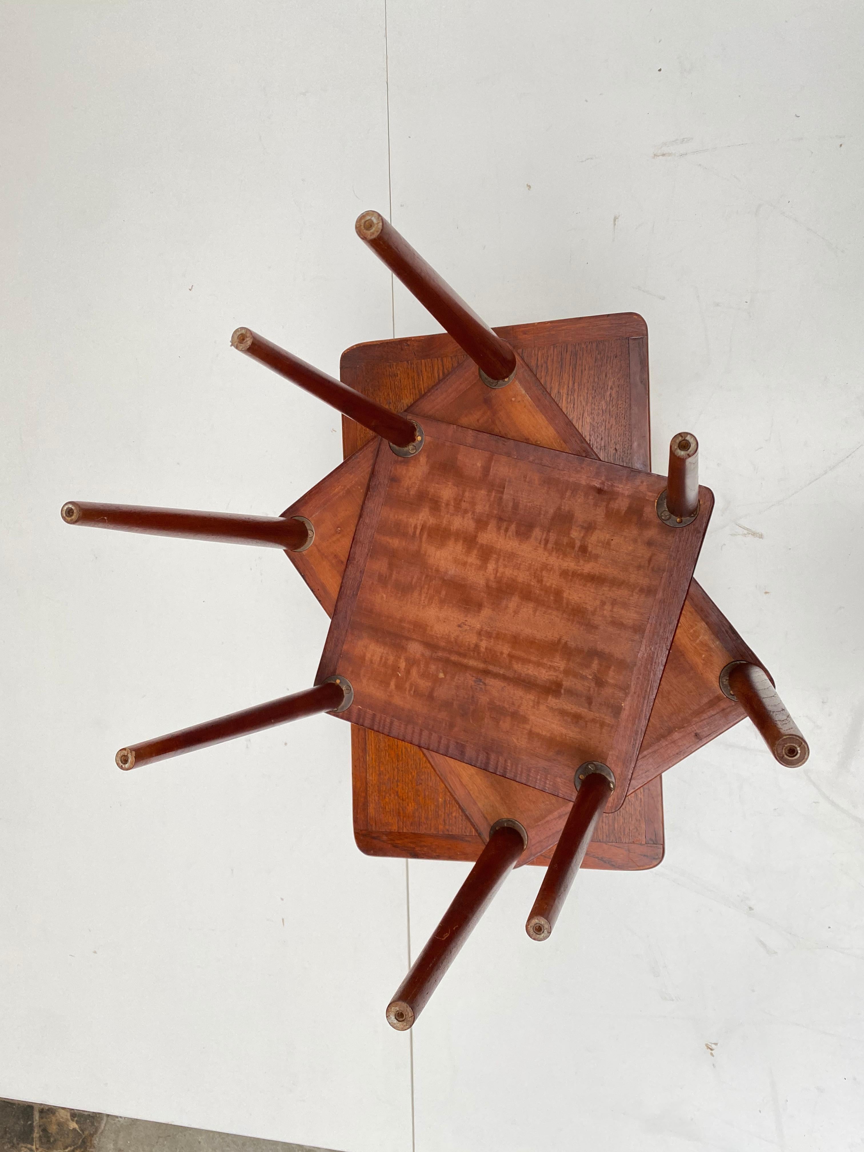 Set di tavolini in teak, anni '50, Made in Denmark in vendita 2