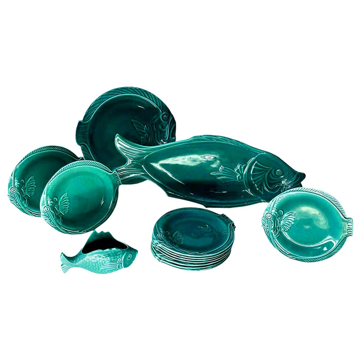 Set of Teal Fish-Shape Ceramic Dishes For Sale 4