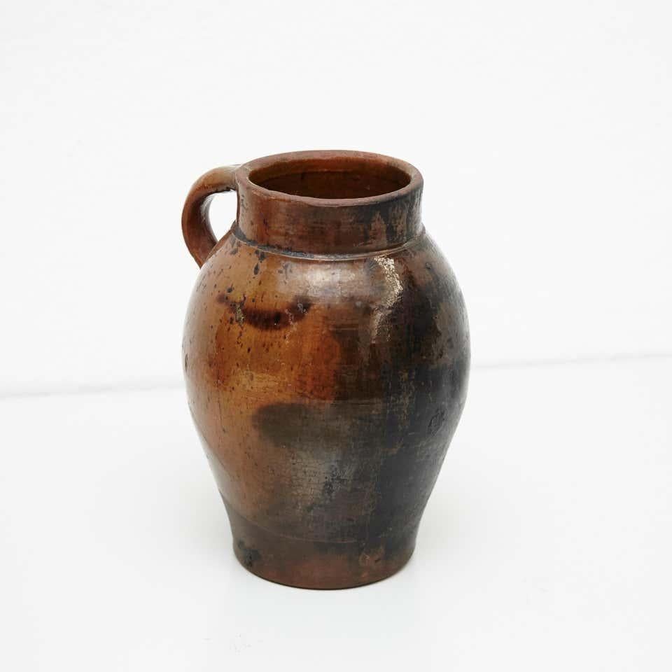 Ceramica Set di lacrime del 20° secolo dipinte a mano in ceramica tradizionale rustica e popolare in vendita