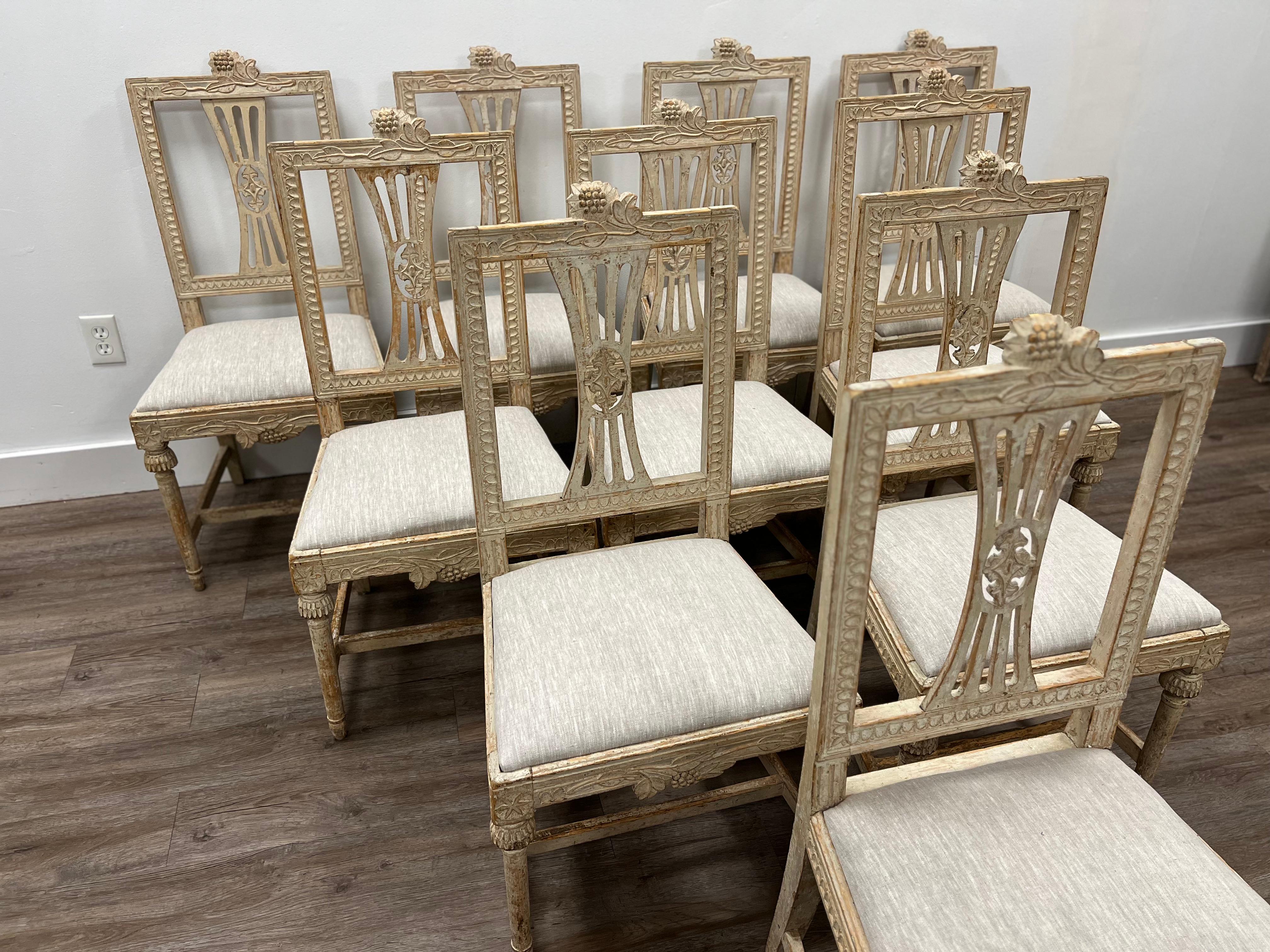Hand-Carved Set of Ten 19th Century Swedish Late Gustavian Chairs For Sale
