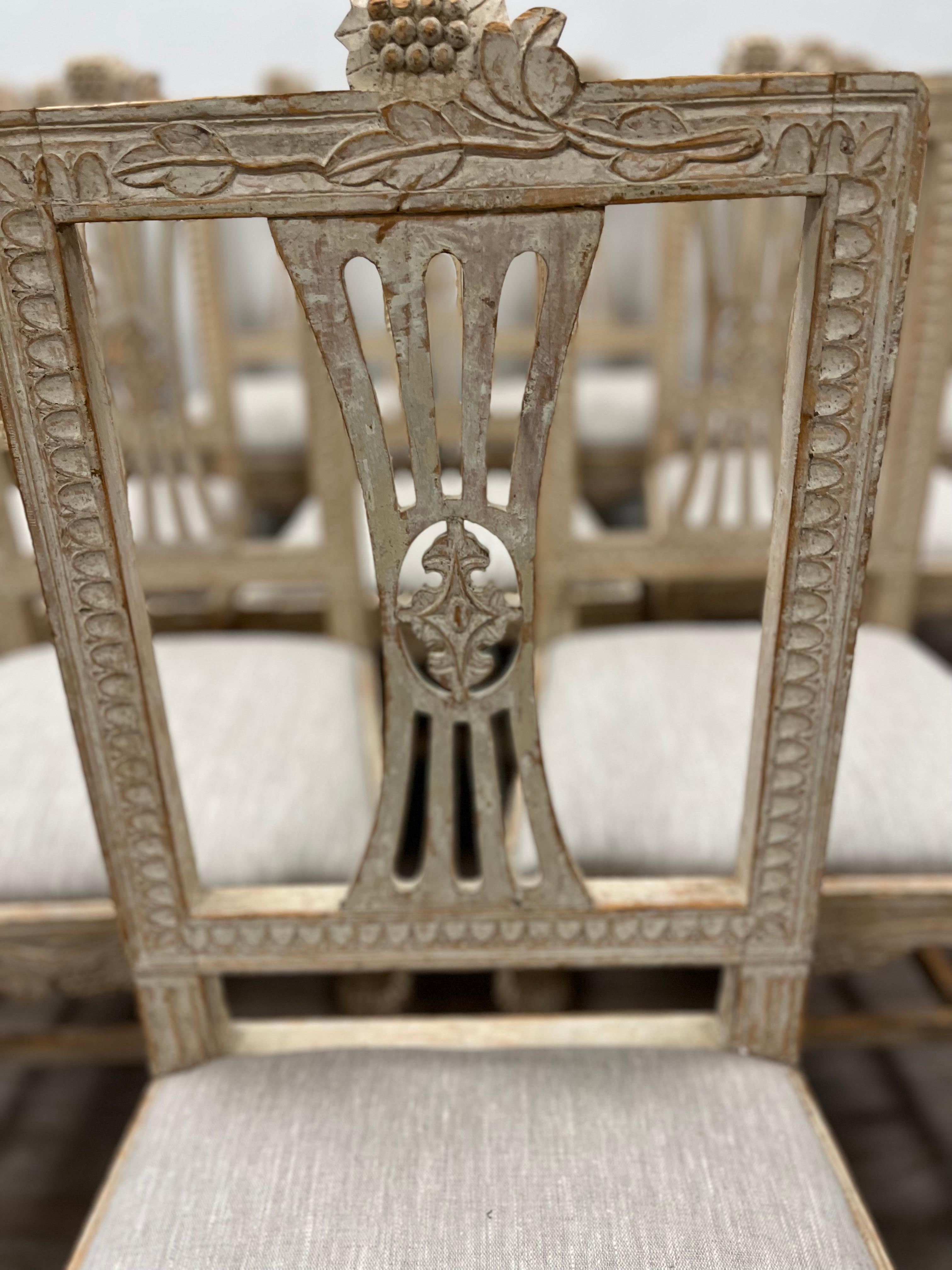 Set of Ten 19th Century Swedish Late Gustavian Chairs In Good Condition For Sale In Huntington, NY