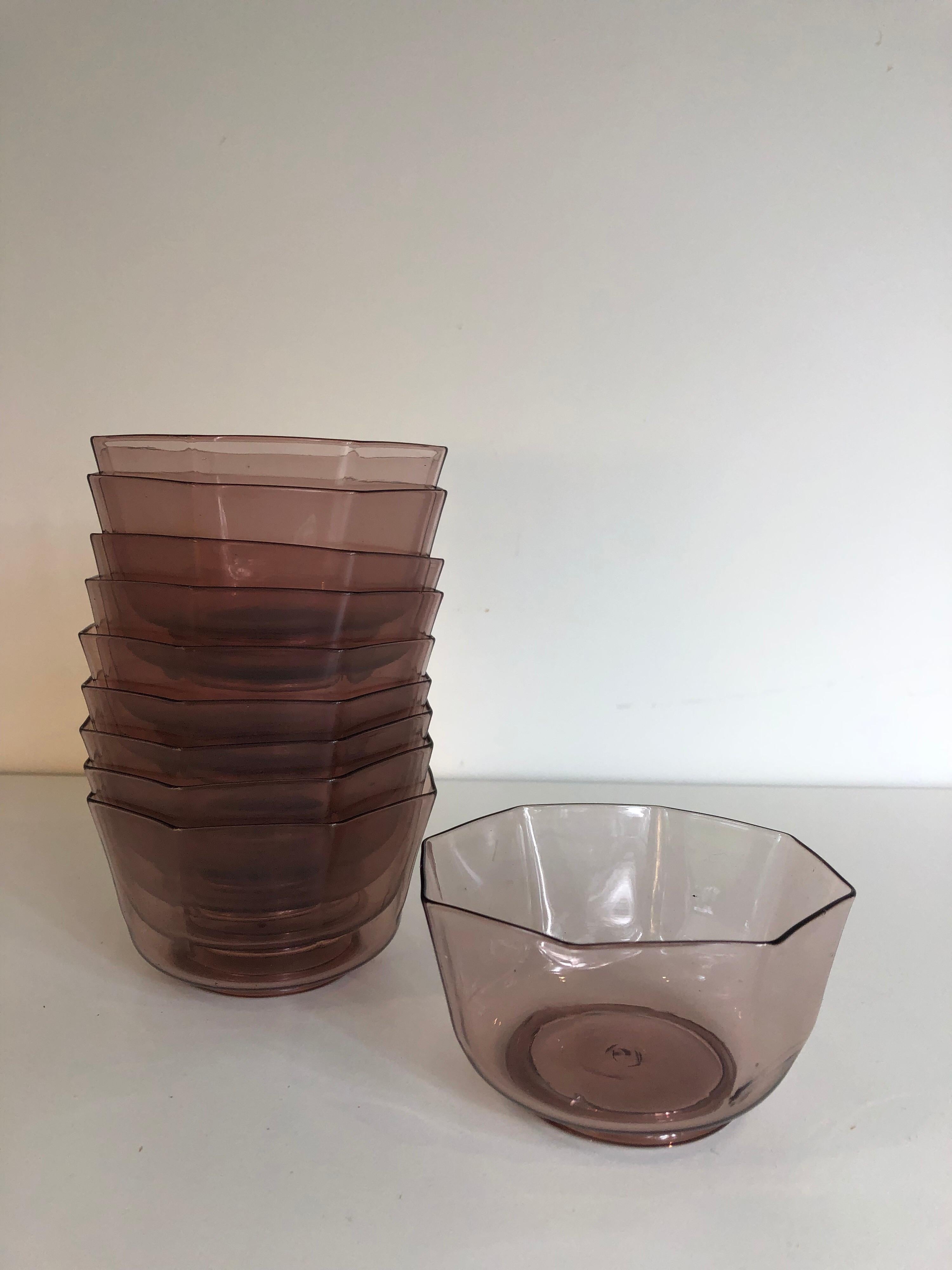 italien Ensemble de dix bols ou tasses en verre vénitien ambré en vente