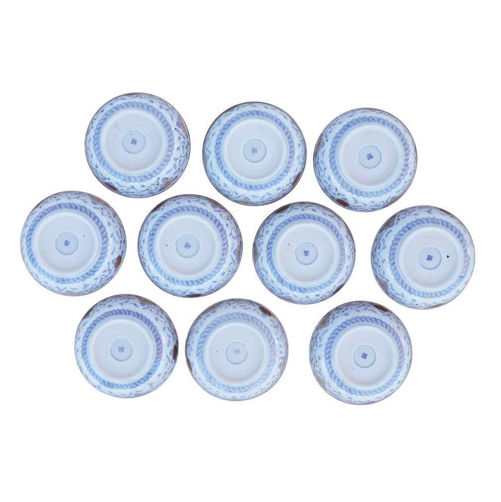 Ensemble de dix bols anciens en porcelaine japonaise Imari Porcelain Bon état - En vente à Point Richmond, CA