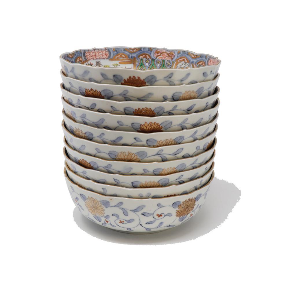 Début du 20ème siècle Ensemble de dix bols anciens en porcelaine japonaise Imari Porcelain en vente