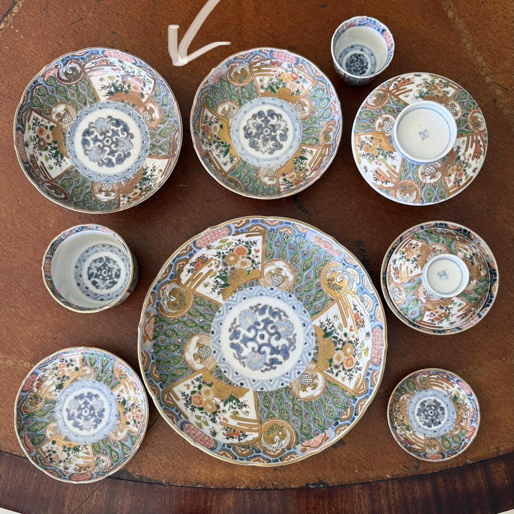 Porcelaine Ensemble de dix bols anciens en porcelaine japonaise Imari Porcelain en vente