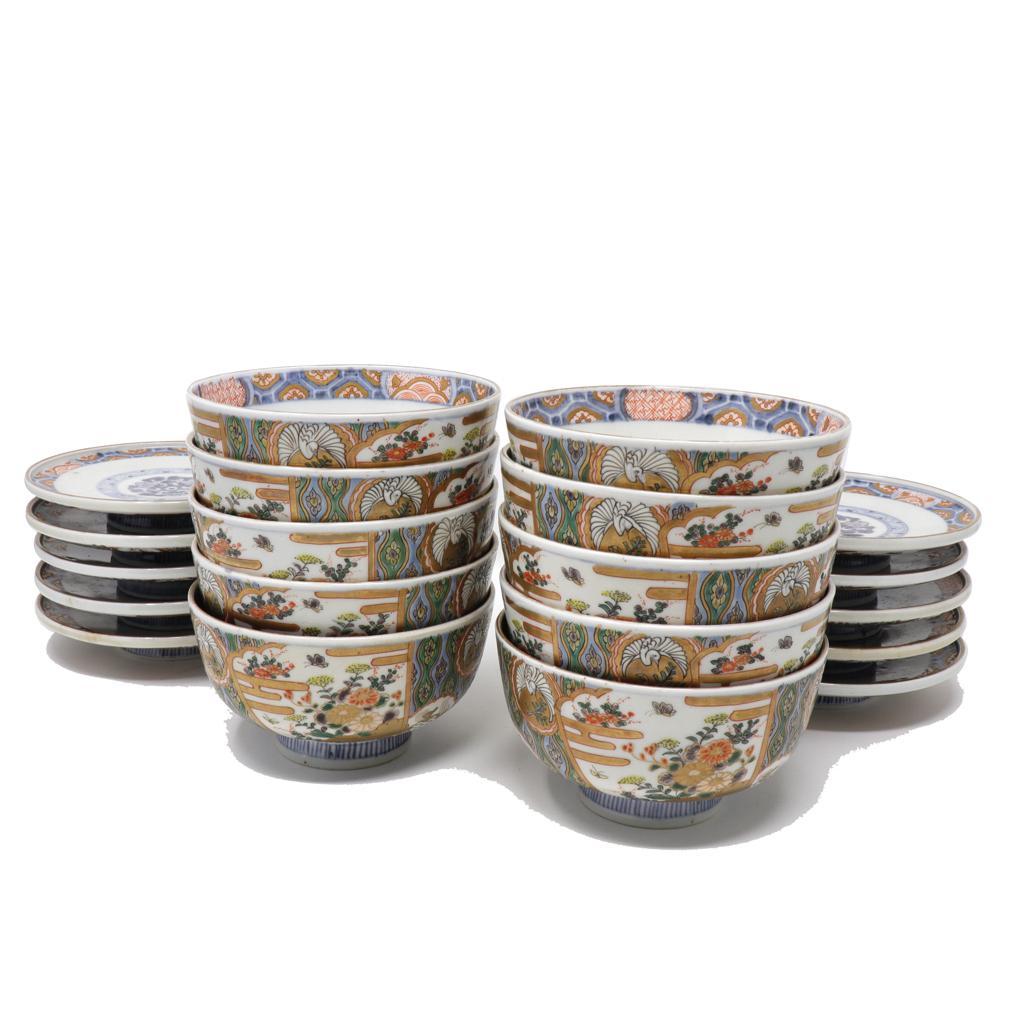 Ensemble de dix bols à riz couverts anciens en porcelaine Imari Porcelain en vente 2