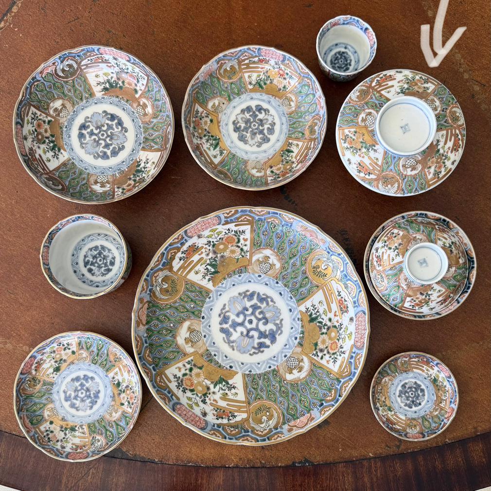 Ensemble de dix bols à riz couverts anciens en porcelaine Imari Porcelain en vente 3