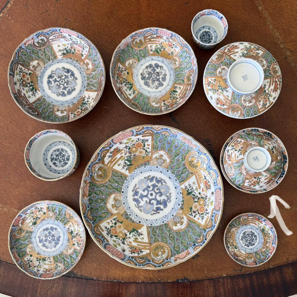 Ensemble de dix bols à soupe couverts anciens en porcelaine Imari Porcelain en vente 3