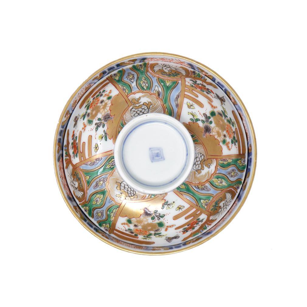 Japonais Ensemble de dix bols à soupe couverts anciens en porcelaine Imari Porcelain en vente