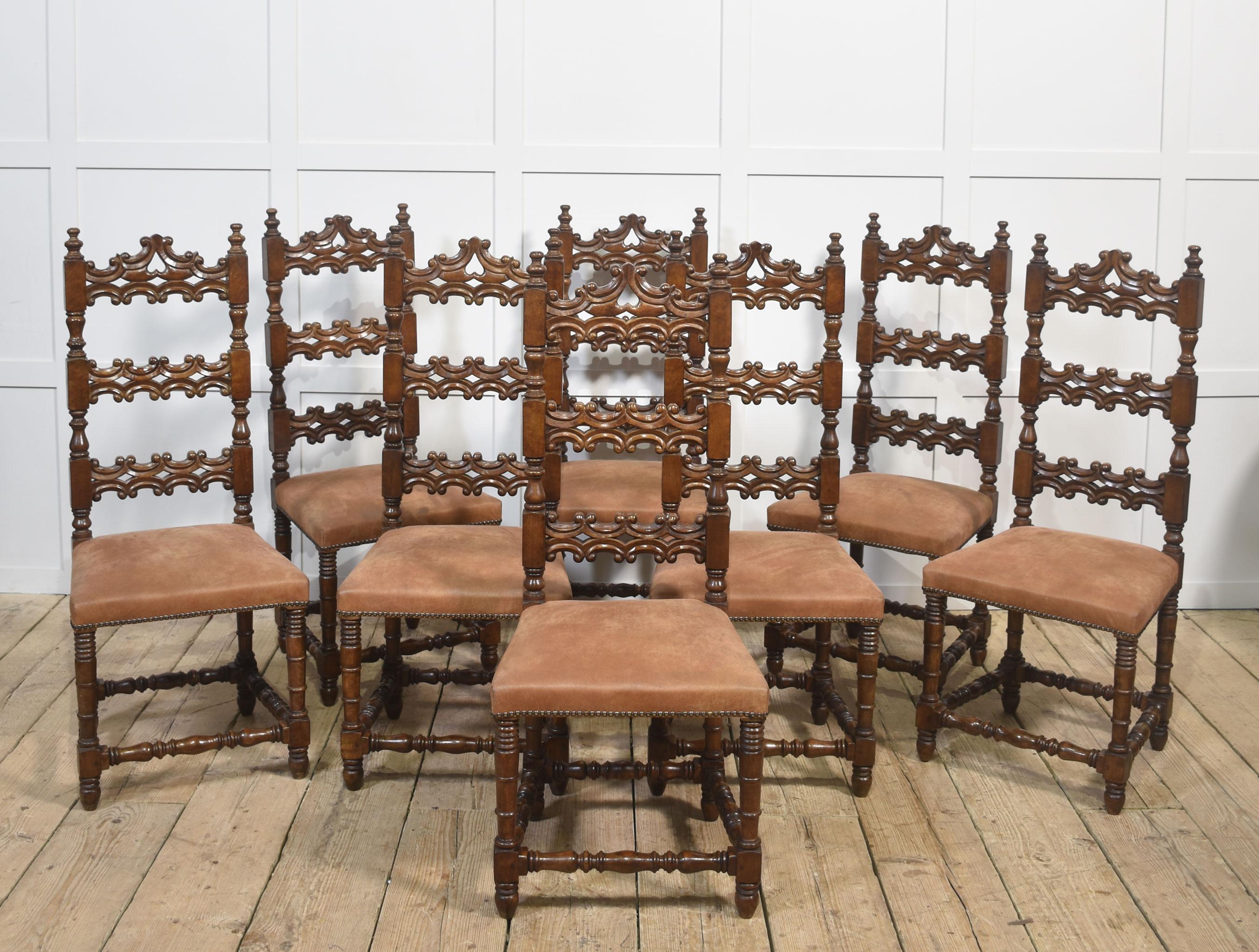 Set of Ten Antique Walnut High-Back Dining Chairs In Good Condition For Sale In Cheshire, GB