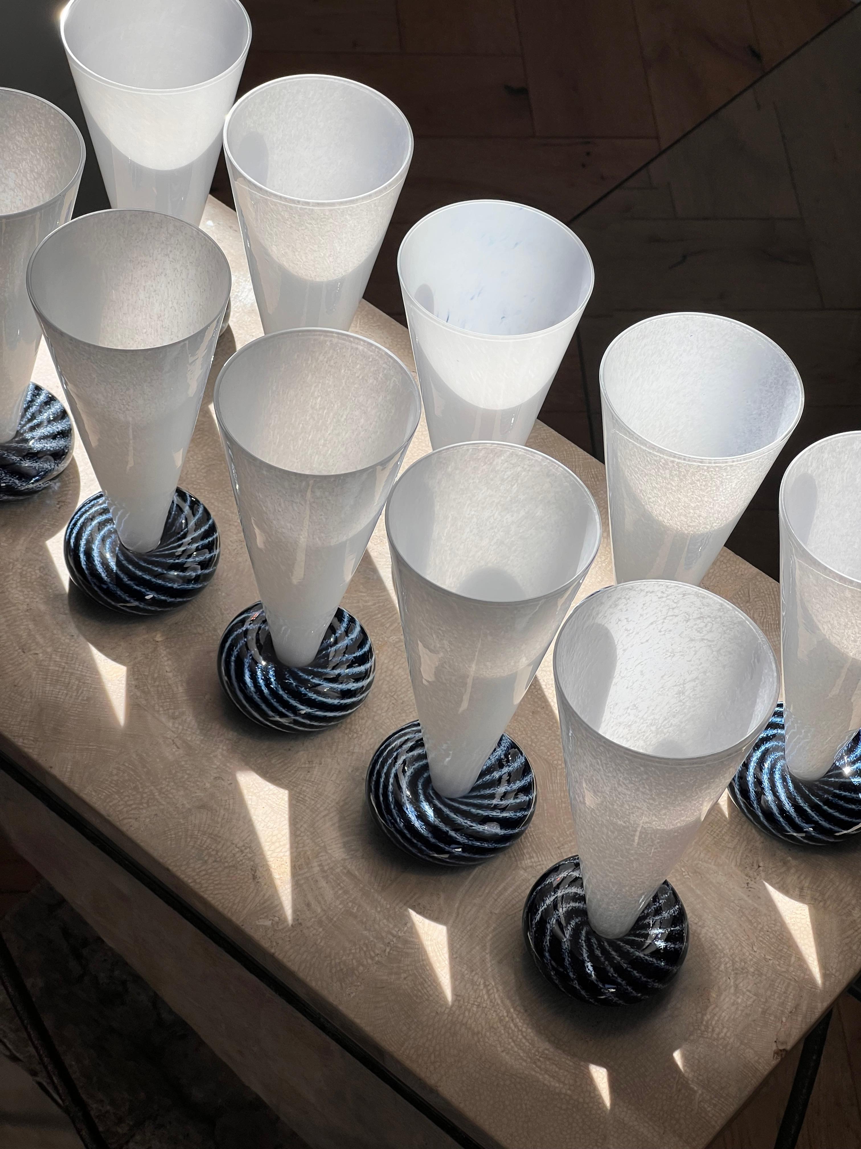20th Century Set of ten art glass champagne flutes by R. Guy Corrie, late 20th century
