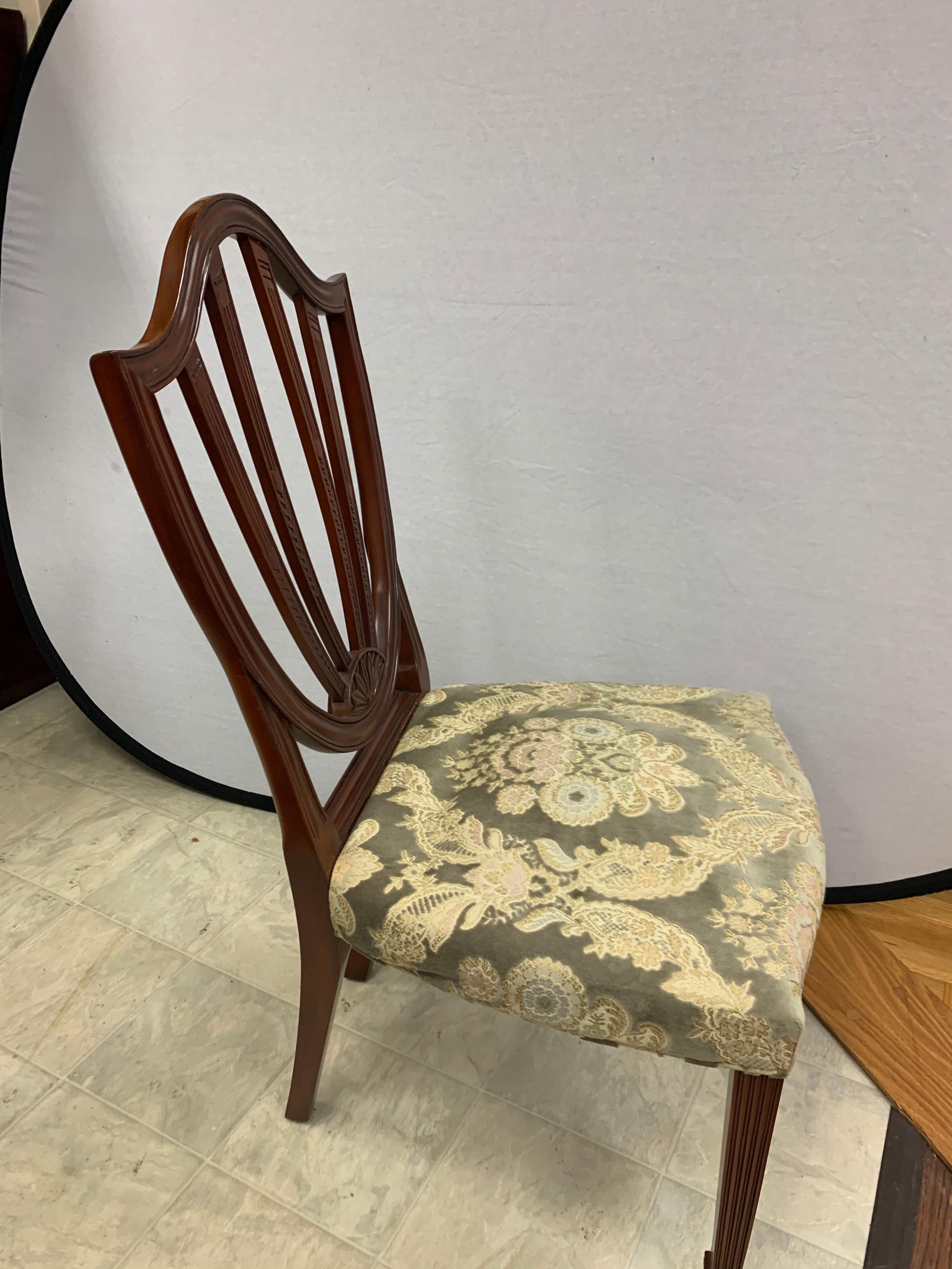 Set of Ten Baker Furniture Mahogany Dining Room Chairs In Good Condition In West Hartford, CT