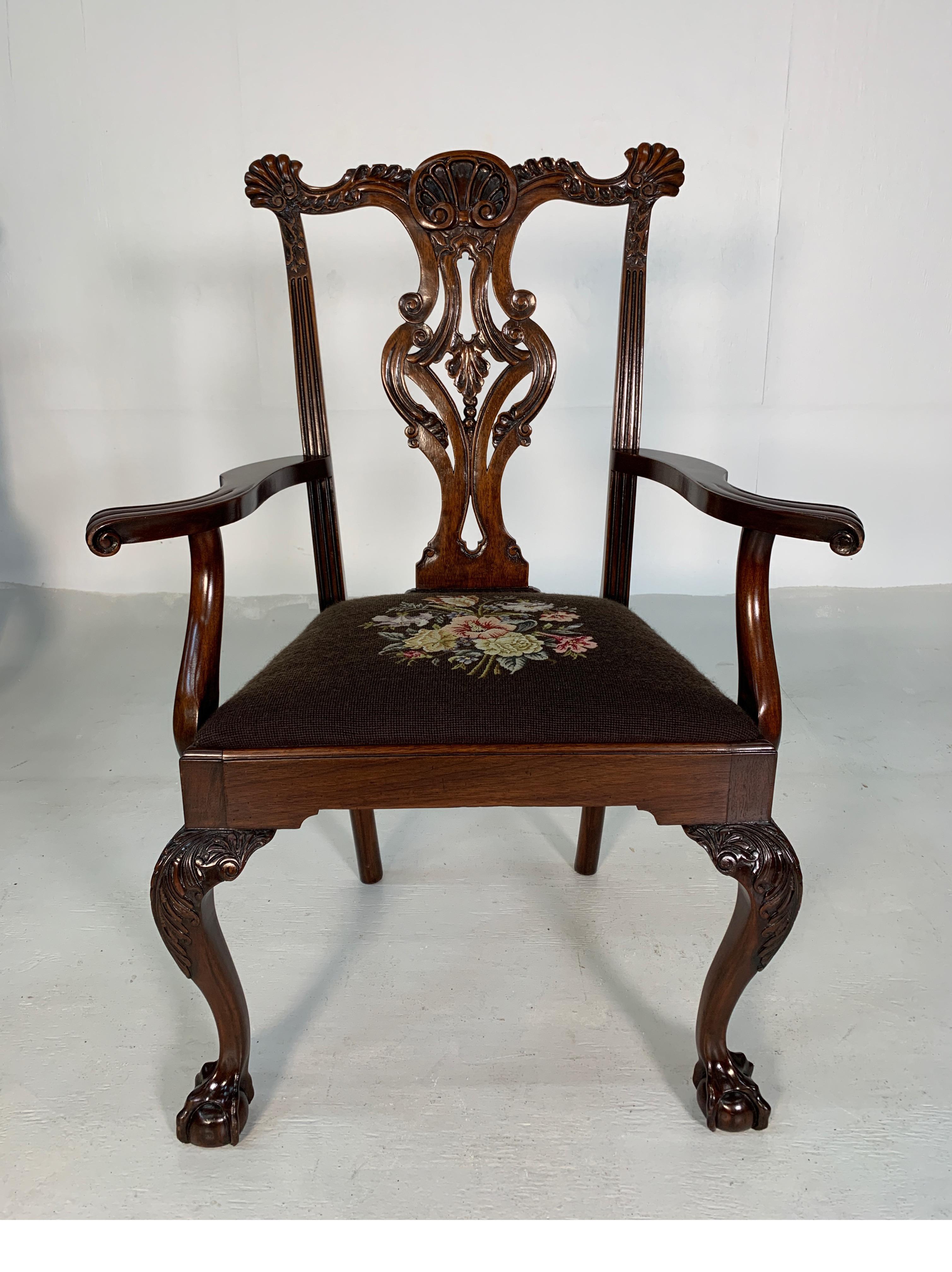 Late 19th Century Set of Ten Beautifully Hand Carved Mahogany Chippendale Style Chairs, circa 1870 For Sale