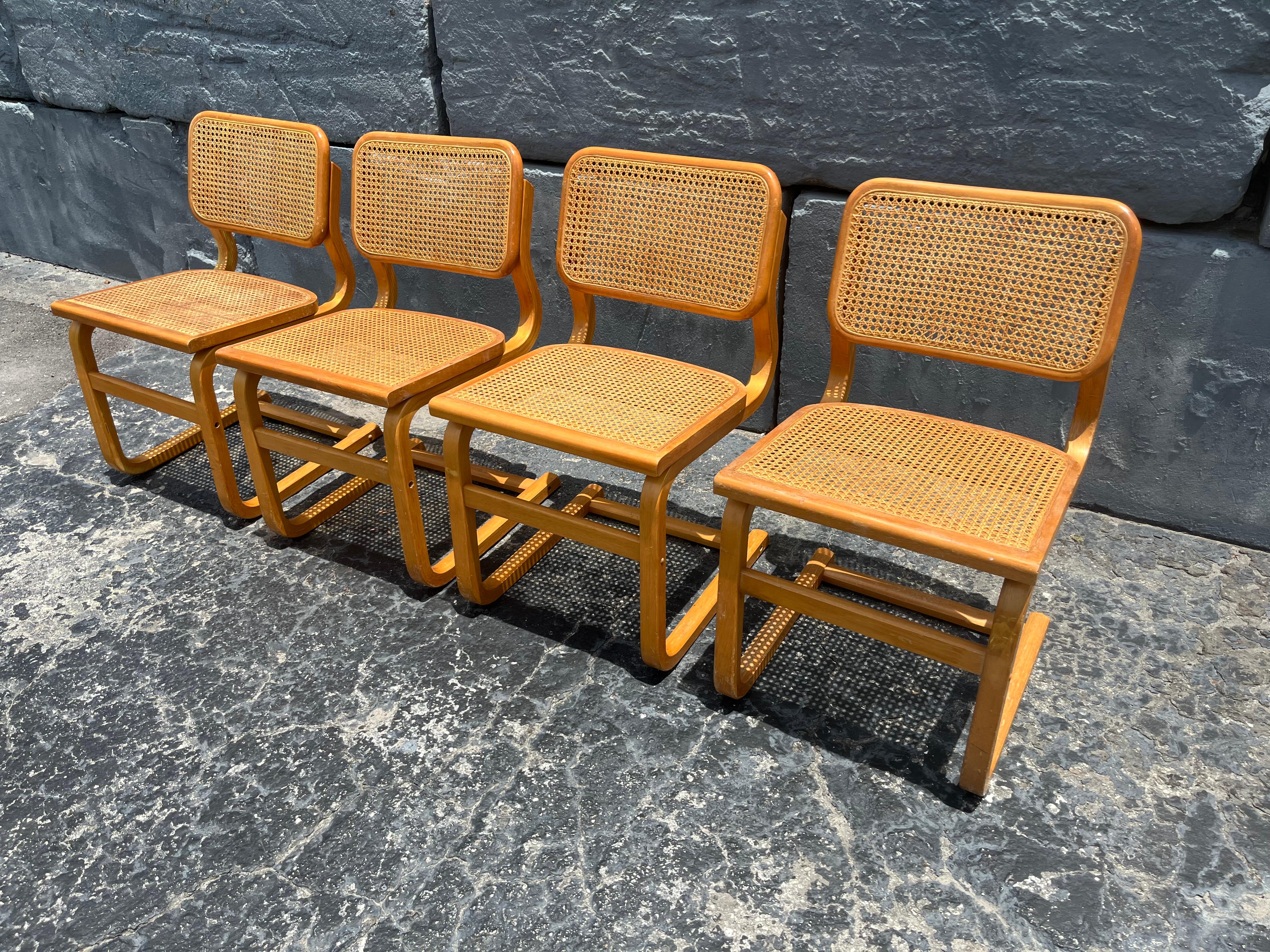 Set of Ten Bentwood Dining Chairs in the style of Marcel Breuer, 1970s, Cane In Good Condition For Sale In Miami, FL