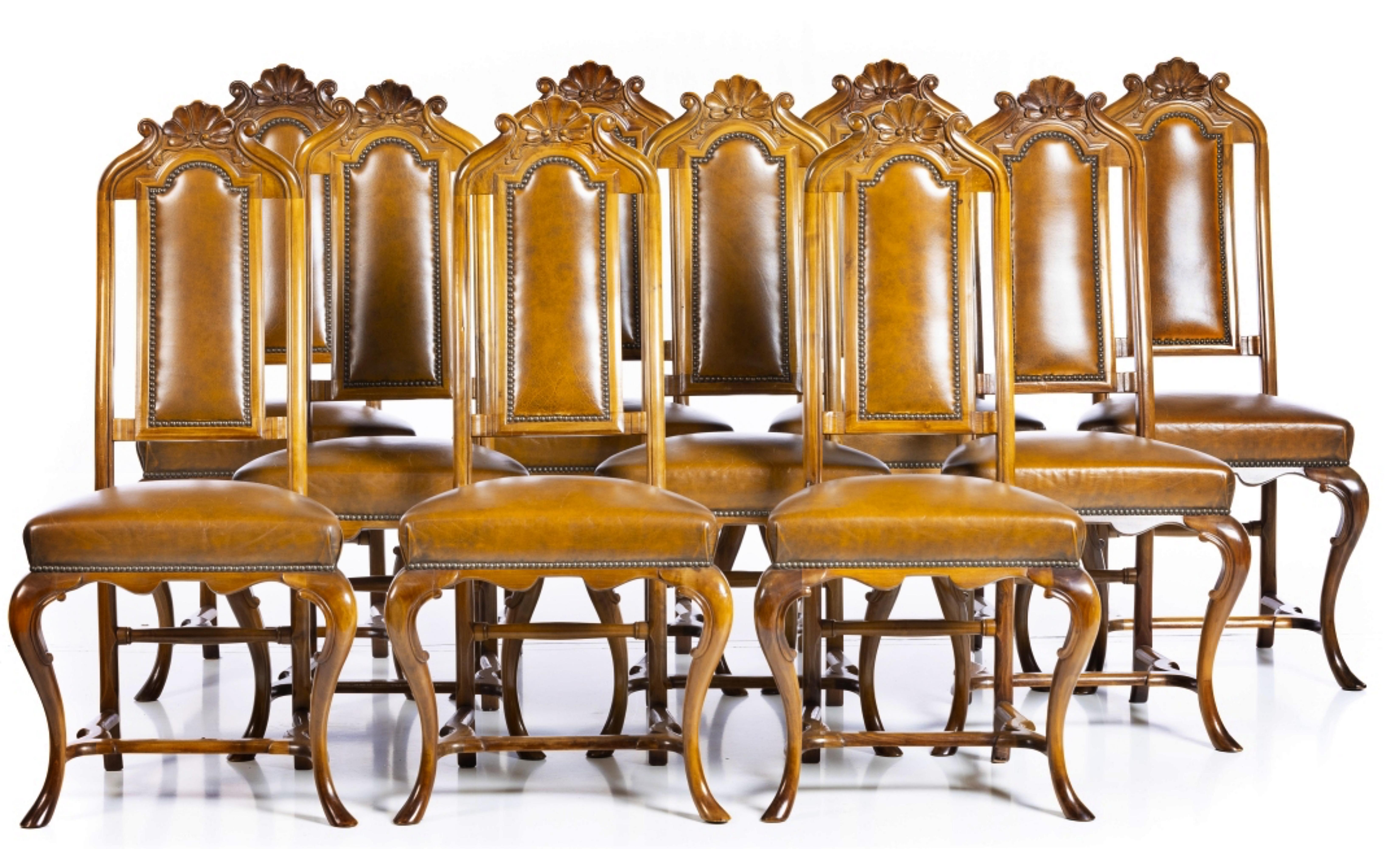 20ième siècle ENSEMBLE DE DIX CHAISES  Portugais, 20e siècle en vente