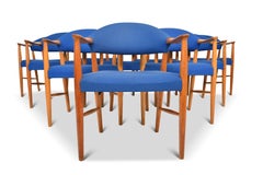 Set di dieci poltrone danesi di metà secolo Kurt Olsen in teak