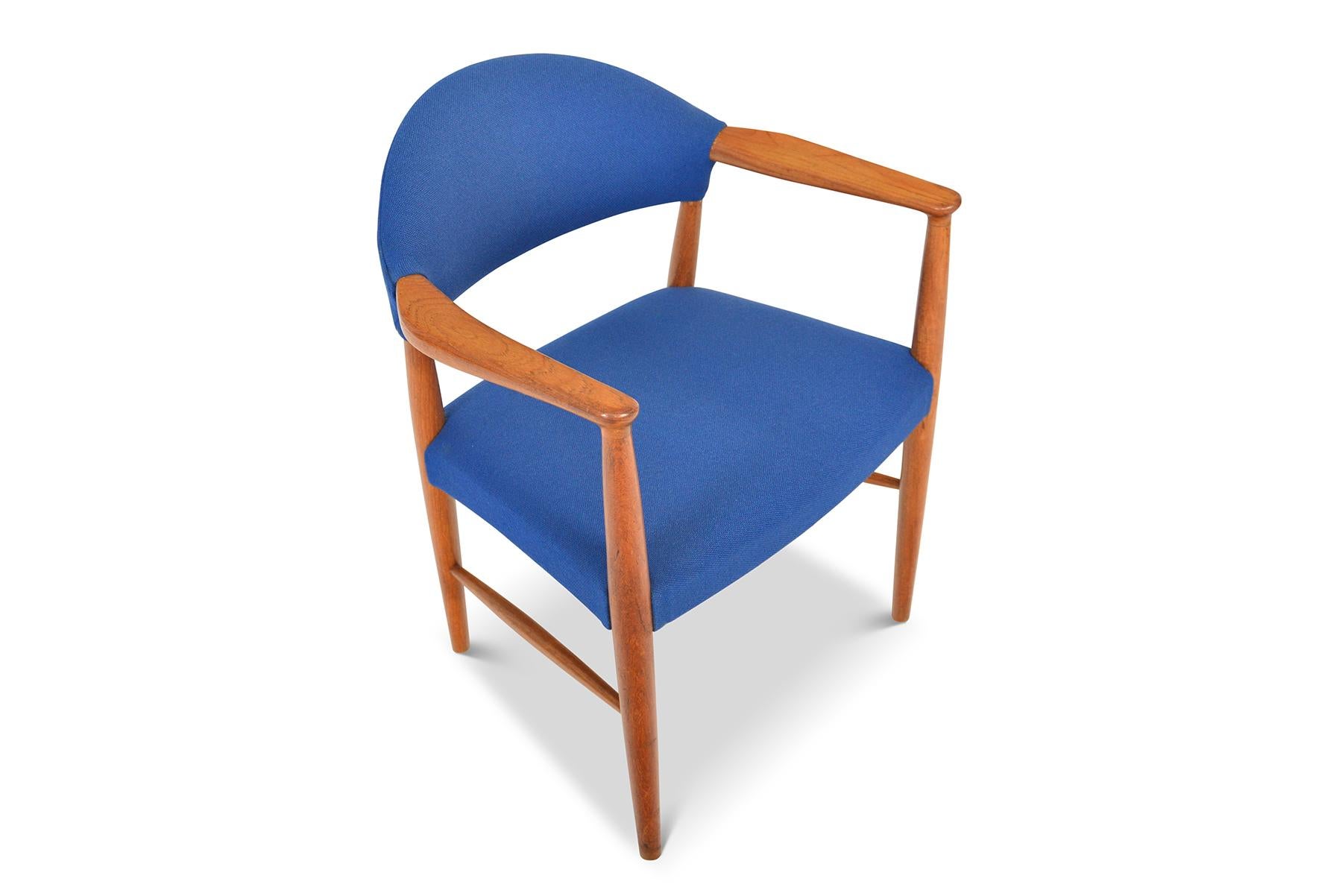 Set of Ten Danish Kurt Olsen Mid Century Armchairs Chairs in Teak In Good Condition For Sale In Berkeley, CA