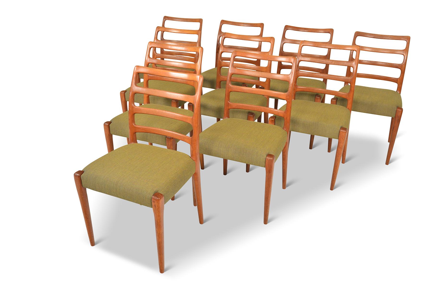 Set of Ten Danish Ladderback Mid Century Dining Chairs in Teak In Excellent Condition In Berkeley, CA