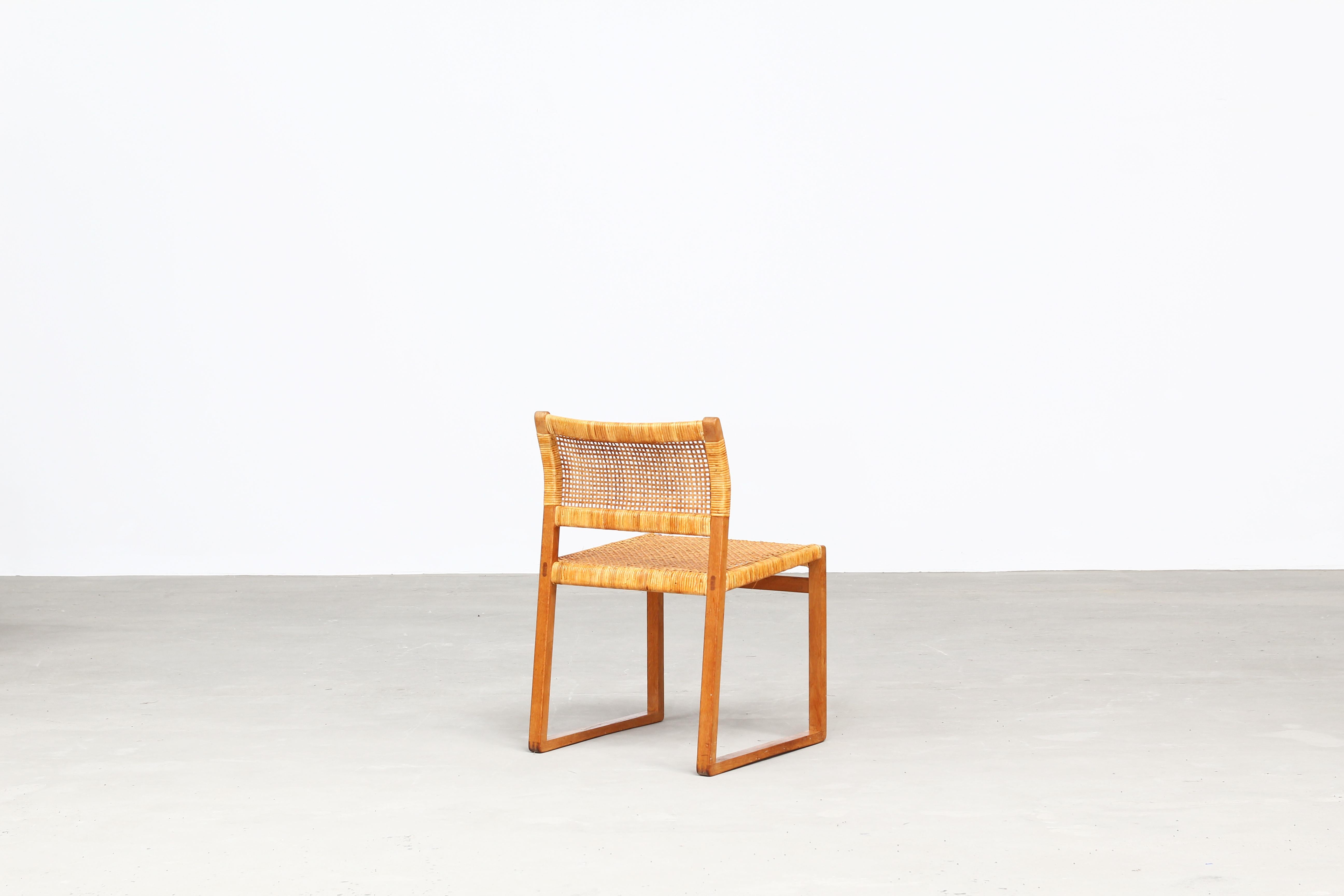Cane Set of 12 Danish Dining Chairs by Børge Mogensen for Fredericia in Oak, Denmark