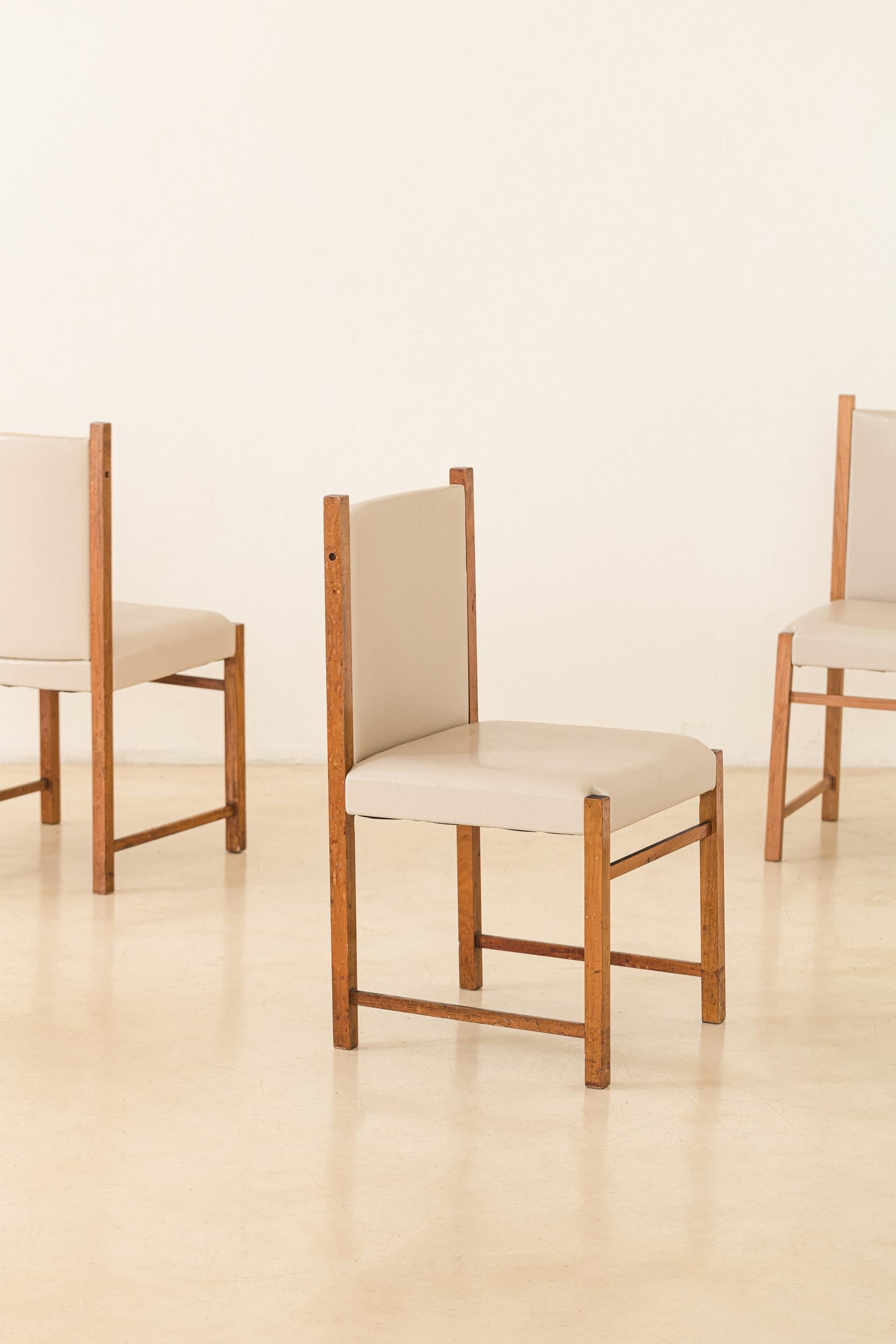 Mid-Century Modern Set of Ten Dining Chairs by Móveis Cimo, Mid-Century Brazilian Design, 1960s For Sale