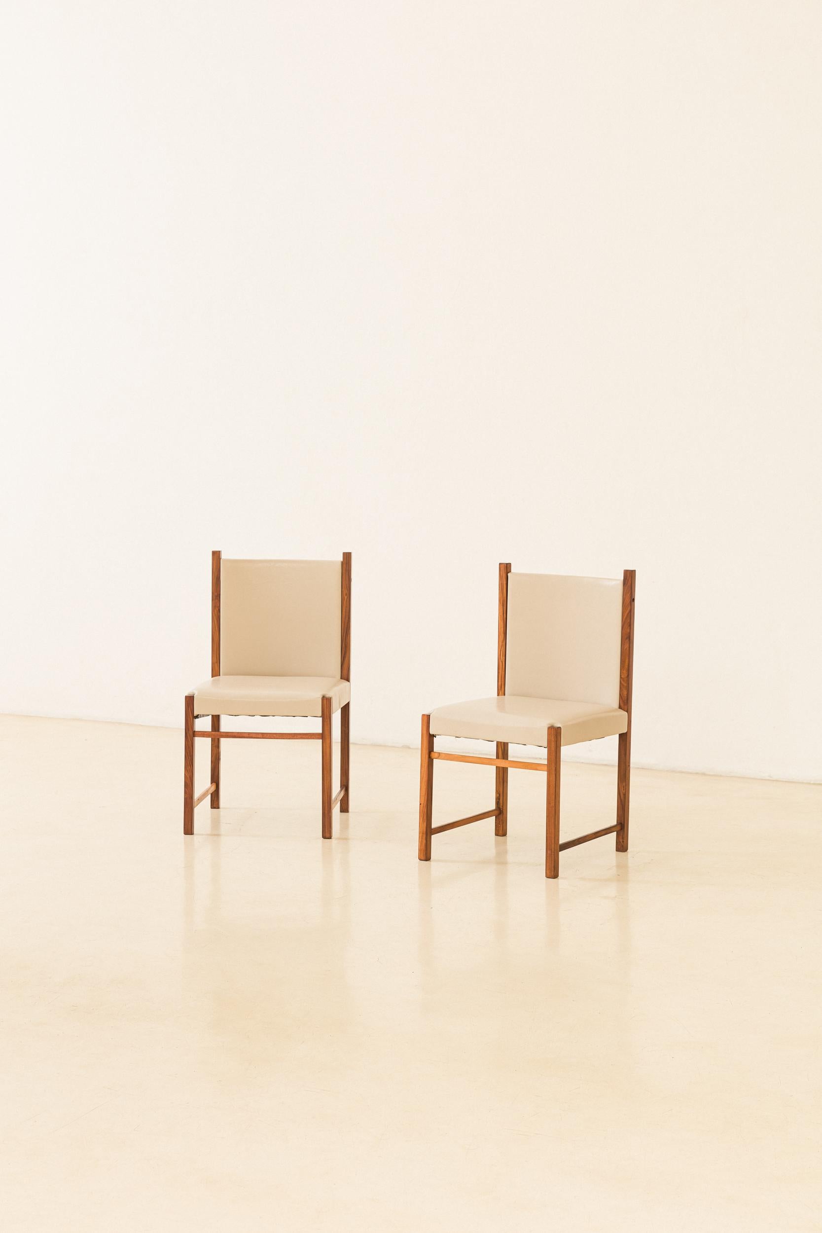 Wood Set of Ten Dining Chairs by Móveis Cimo, Mid-Century Brazilian Design, 1960s For Sale