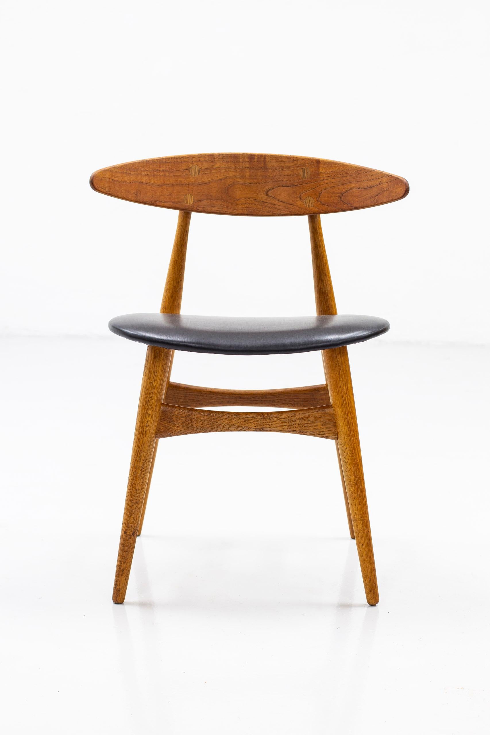 Set of Ten Dining Chairs CH33 by Hans J. Wegner, Carl Hansen & Søn, Denmark 5