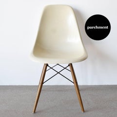 Set of ten Eames DSW dining chairs Herman Miller, USA - Tania