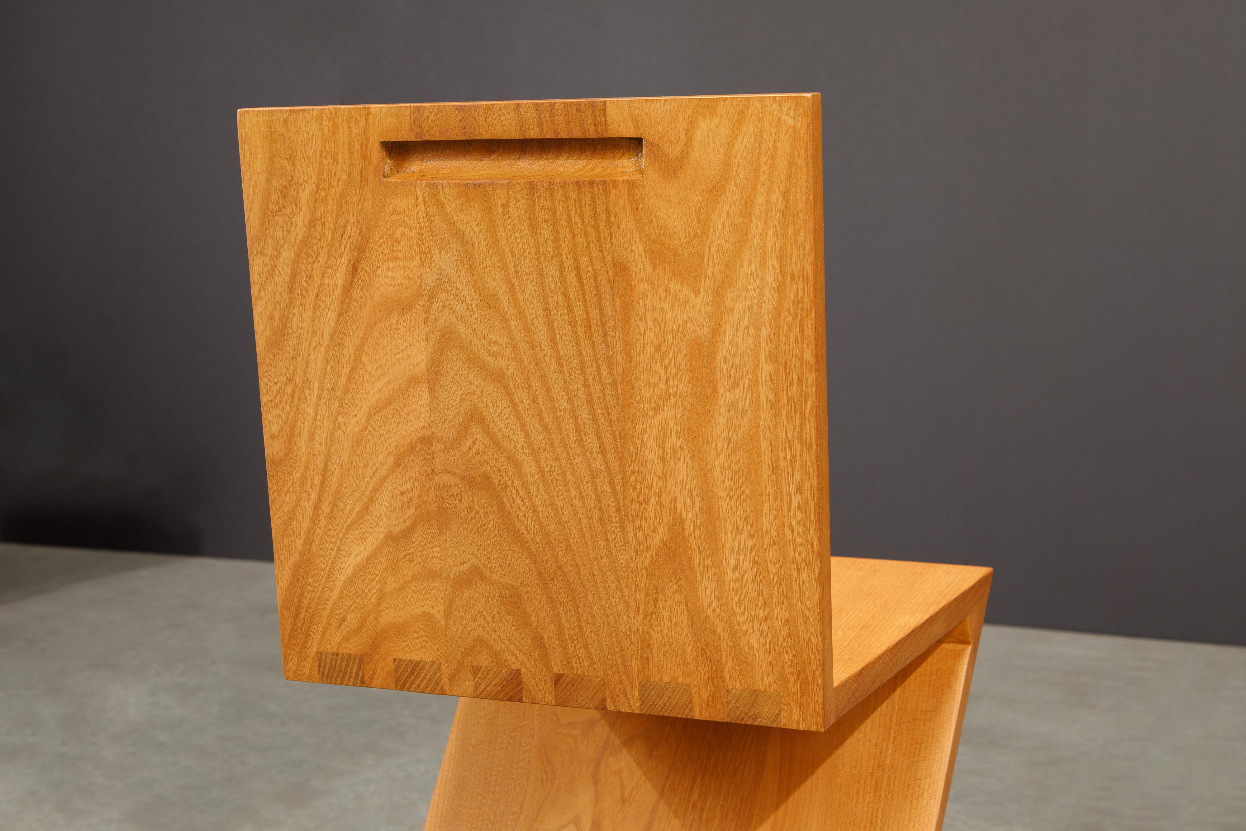 Ensemble de dix chaises 'Zig Zag' de Gerrit Rietveld pour Cassina, 1973, signé en vente 2