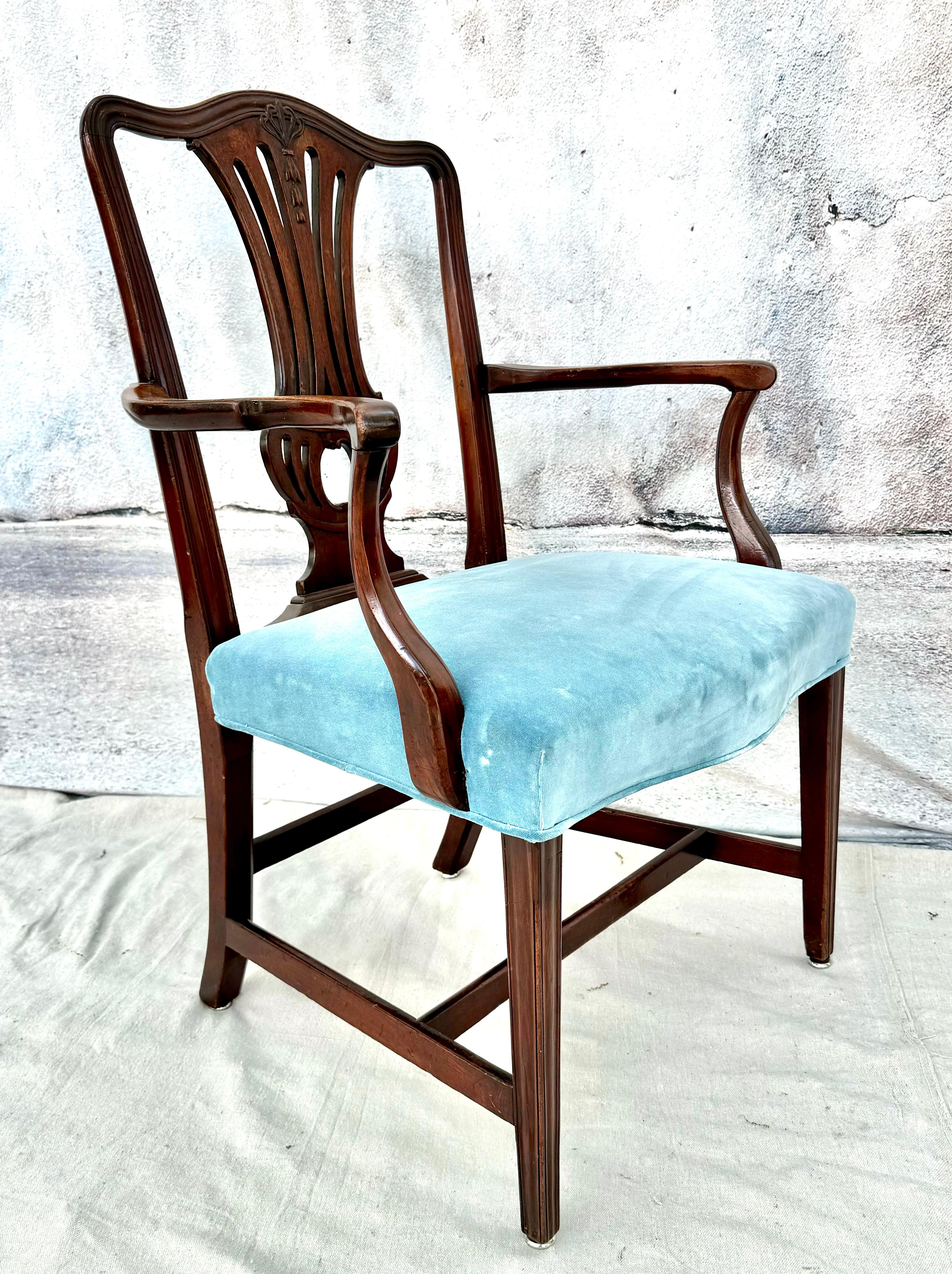 Set of Ten English Chippendale  Dining Chairs For Sale 9