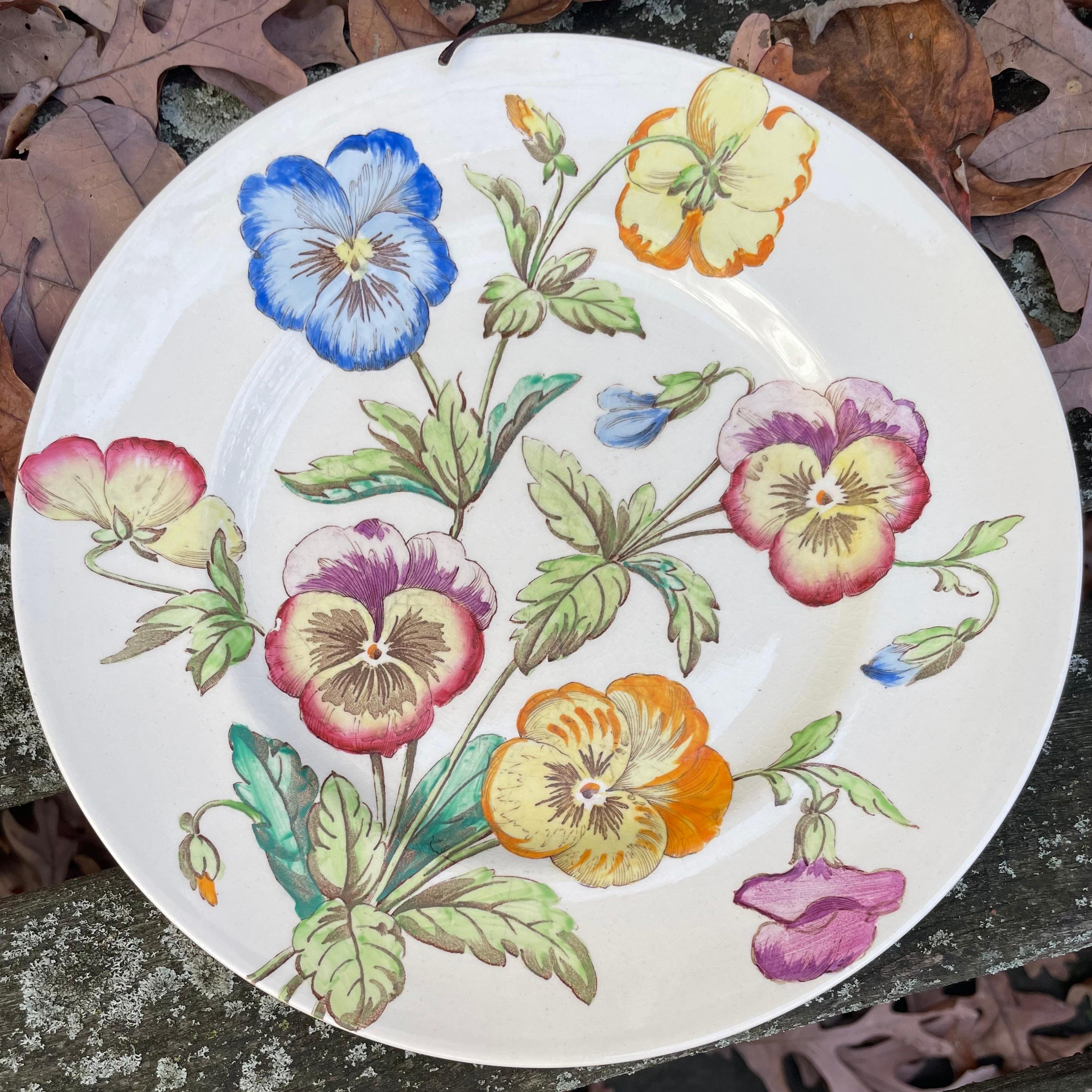 Set of Ten English Flower Plates In Good Condition For Sale In New York, NY