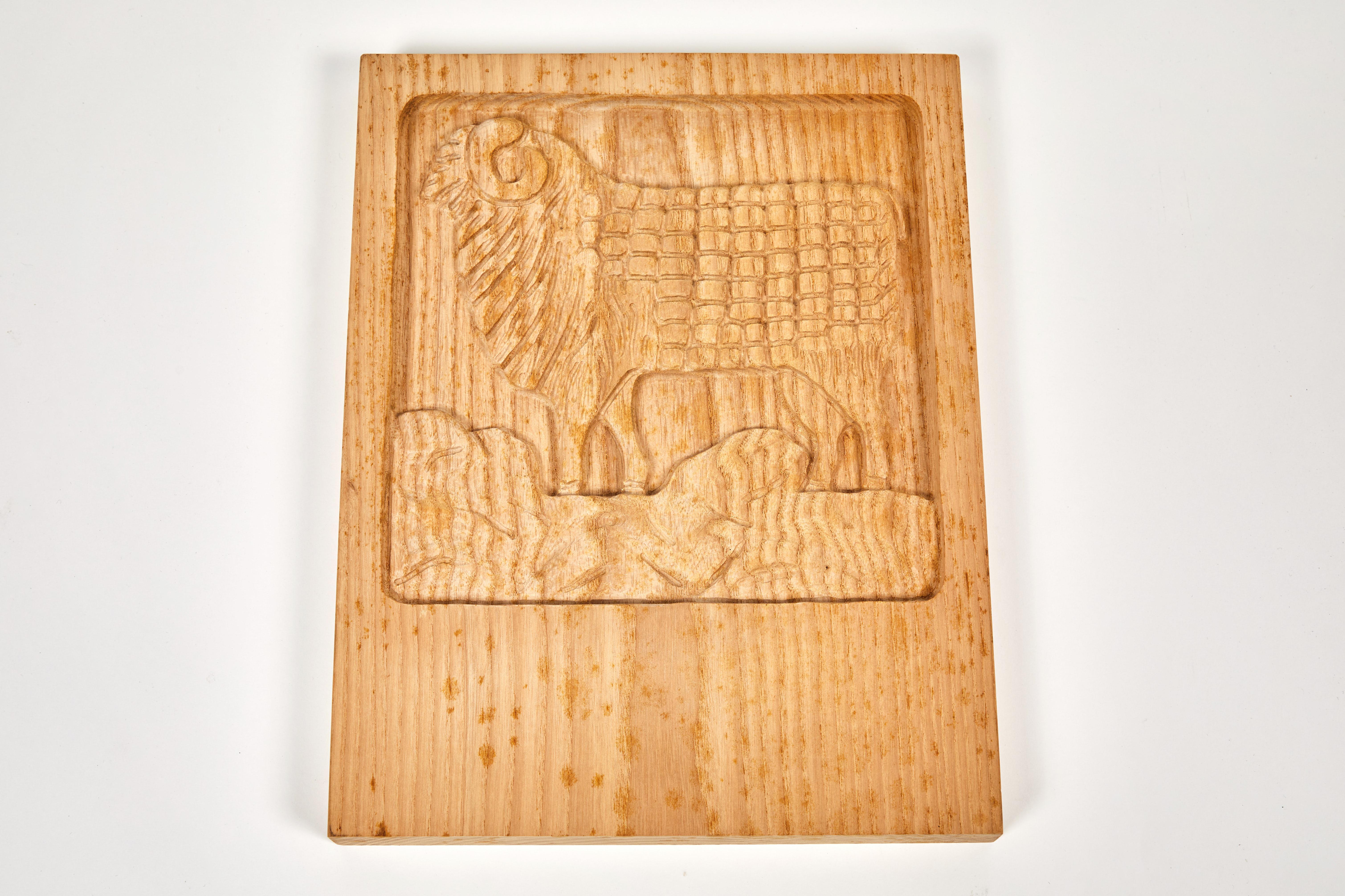 Conjunto de diez paneles de roble tallado Evelyn Ackerman en venta 2