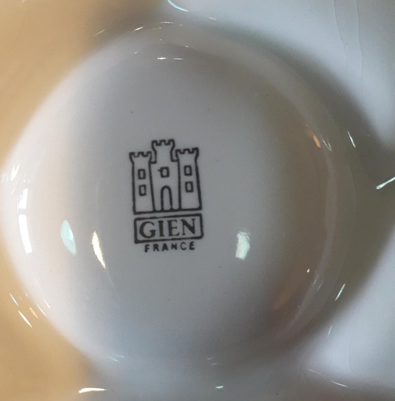 Set of Ten Faience Fondue White Diner Plates Dishes, by Gien, France