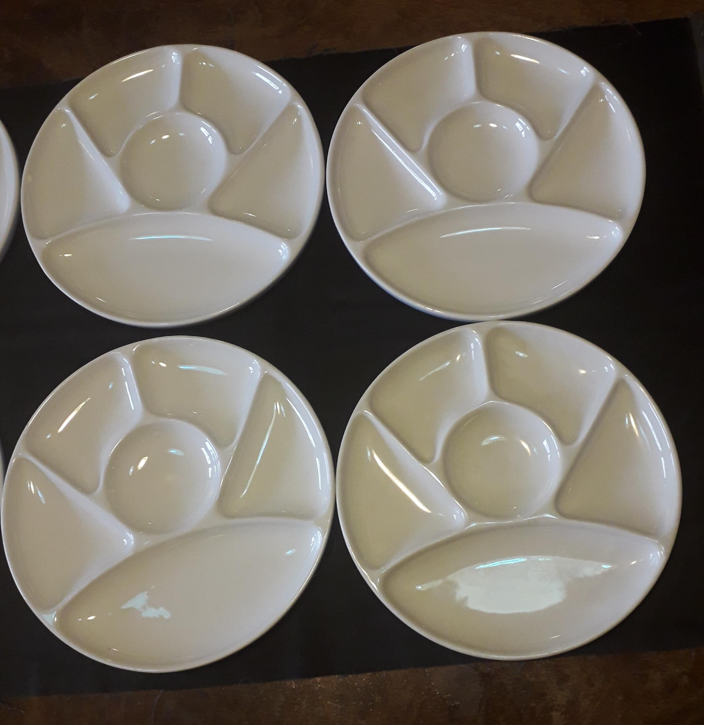 Enameled Set of Ten Faience Fondue White Diner Plates Dishes, by Gien, France