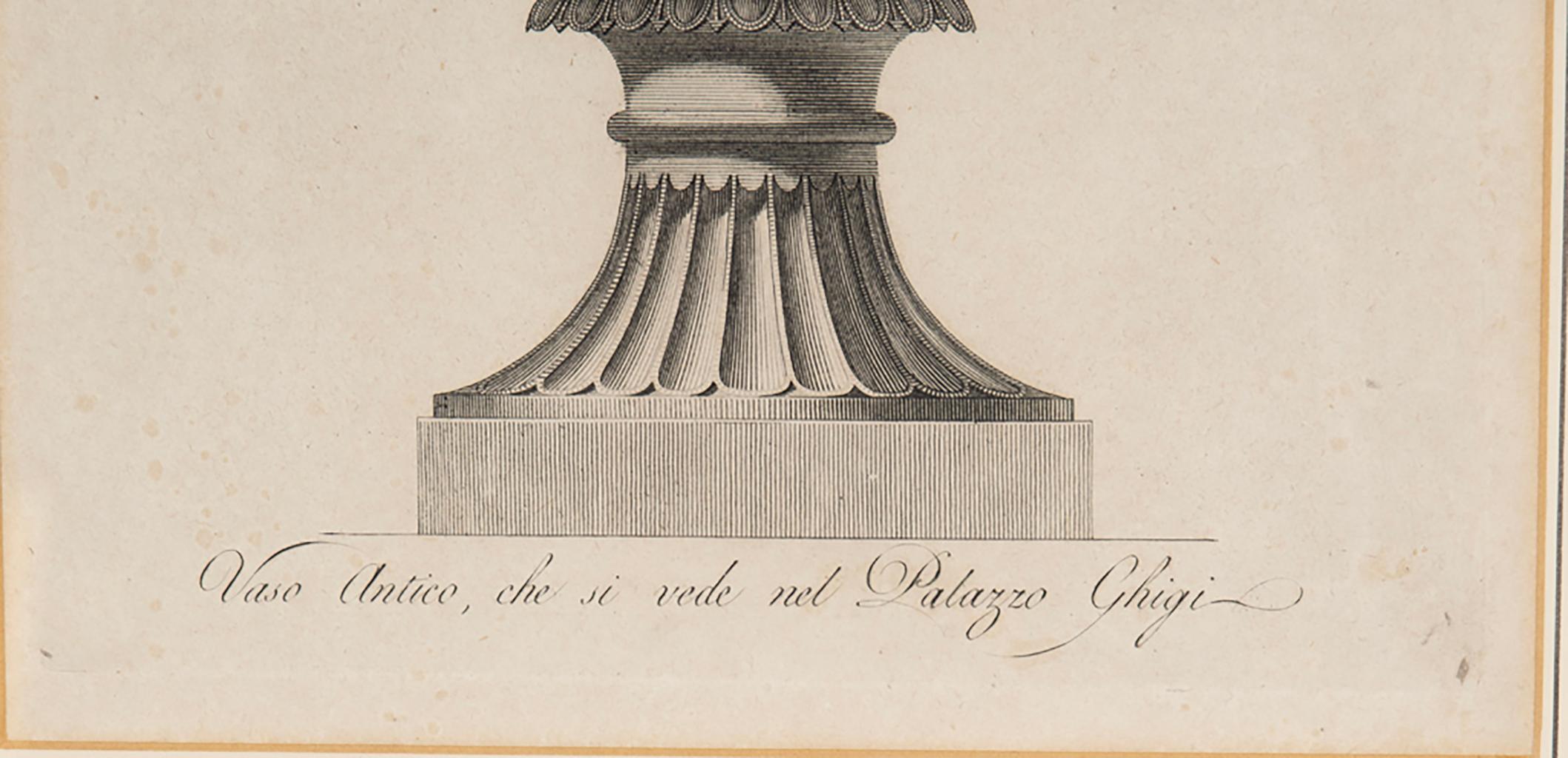 Ensemble de dix gravures encadrées de vases classiques par Carlo Antonini en vente 9