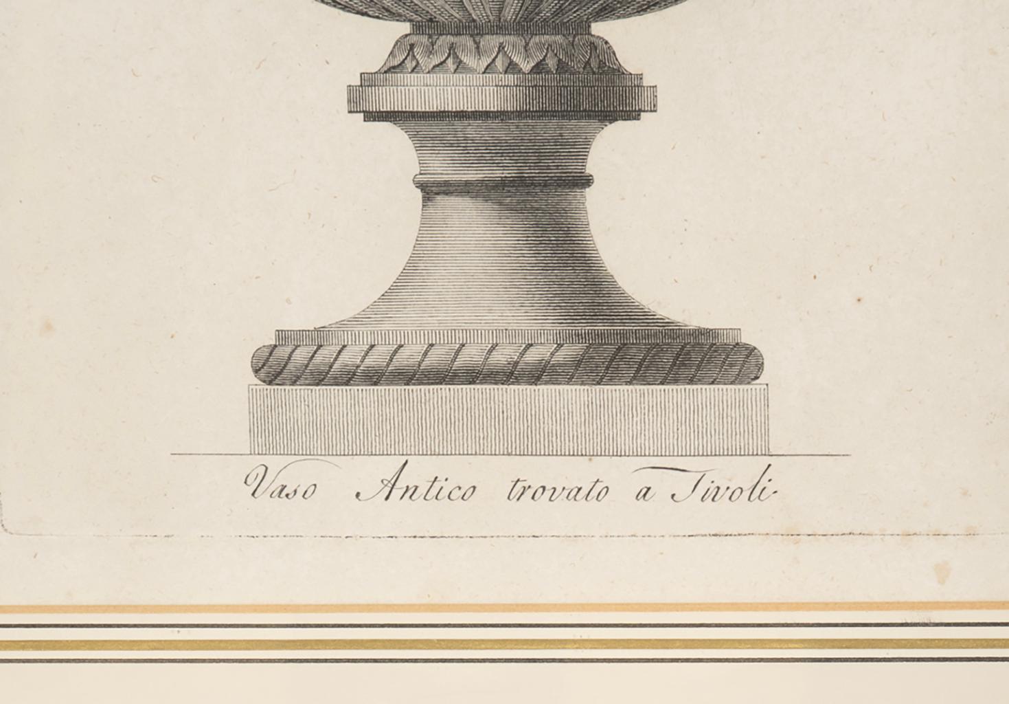 Ensemble de dix gravures encadrées de vases classiques par Carlo Antonini en vente 12