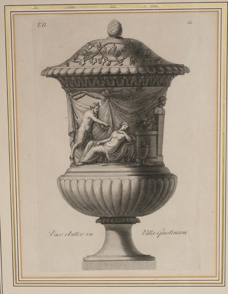 Ensemble de dix gravures encadrées de vases classiques par Carlo Antonini en vente 2