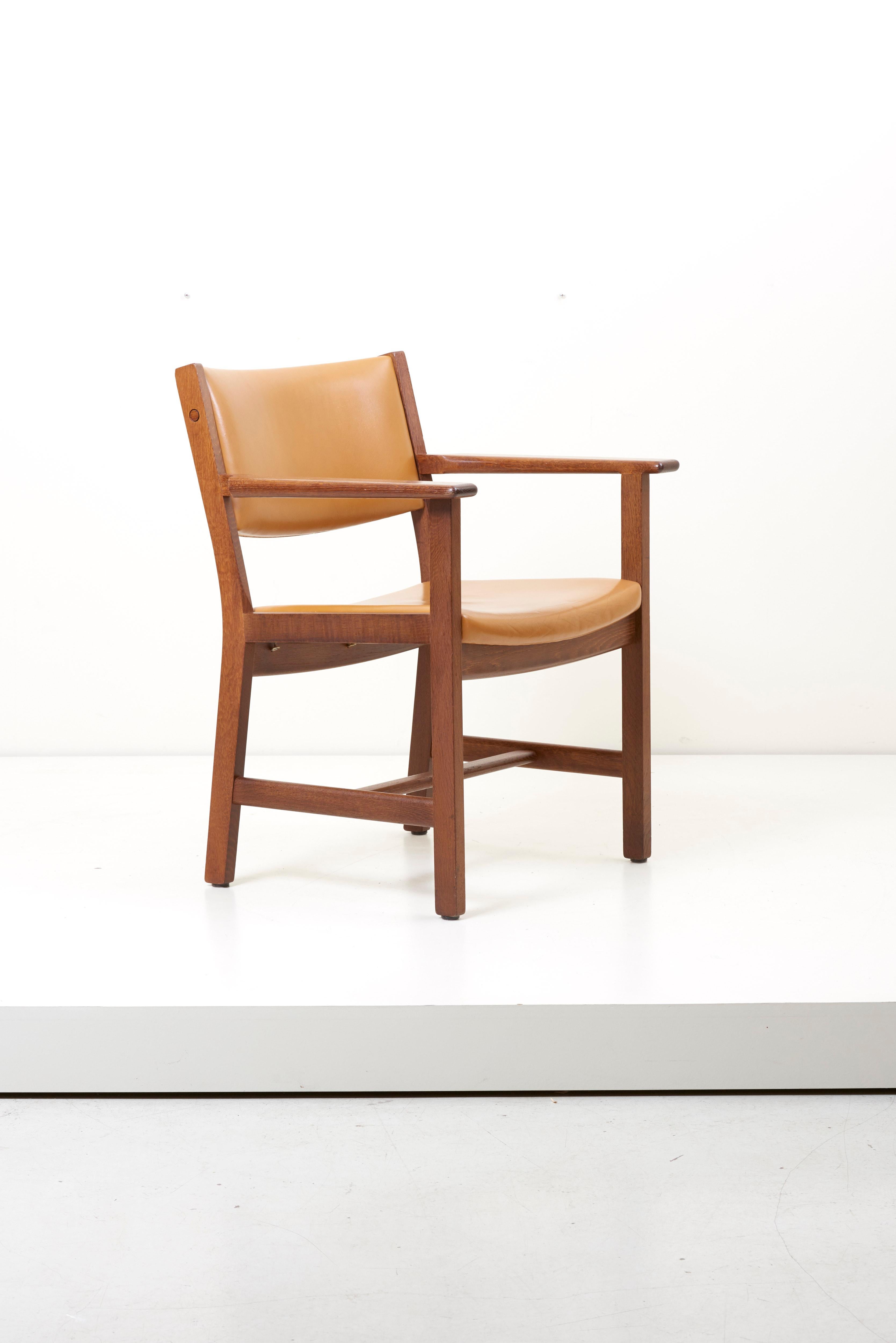 Set of Ten GE 1960s Armchairs in Leather by Hans Wegner for by GETAMA, Denmark 7