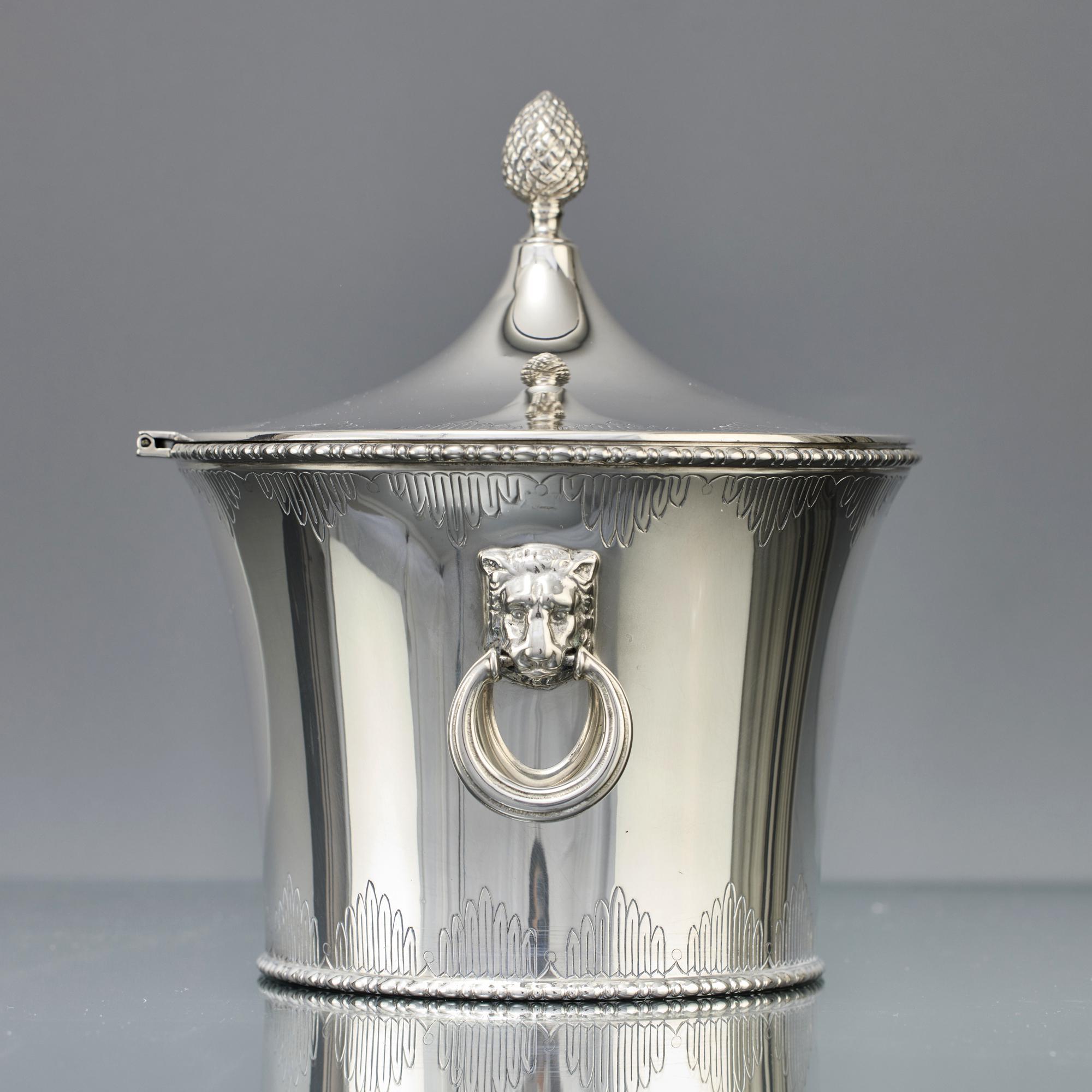 British Silver biscuit box For Sale