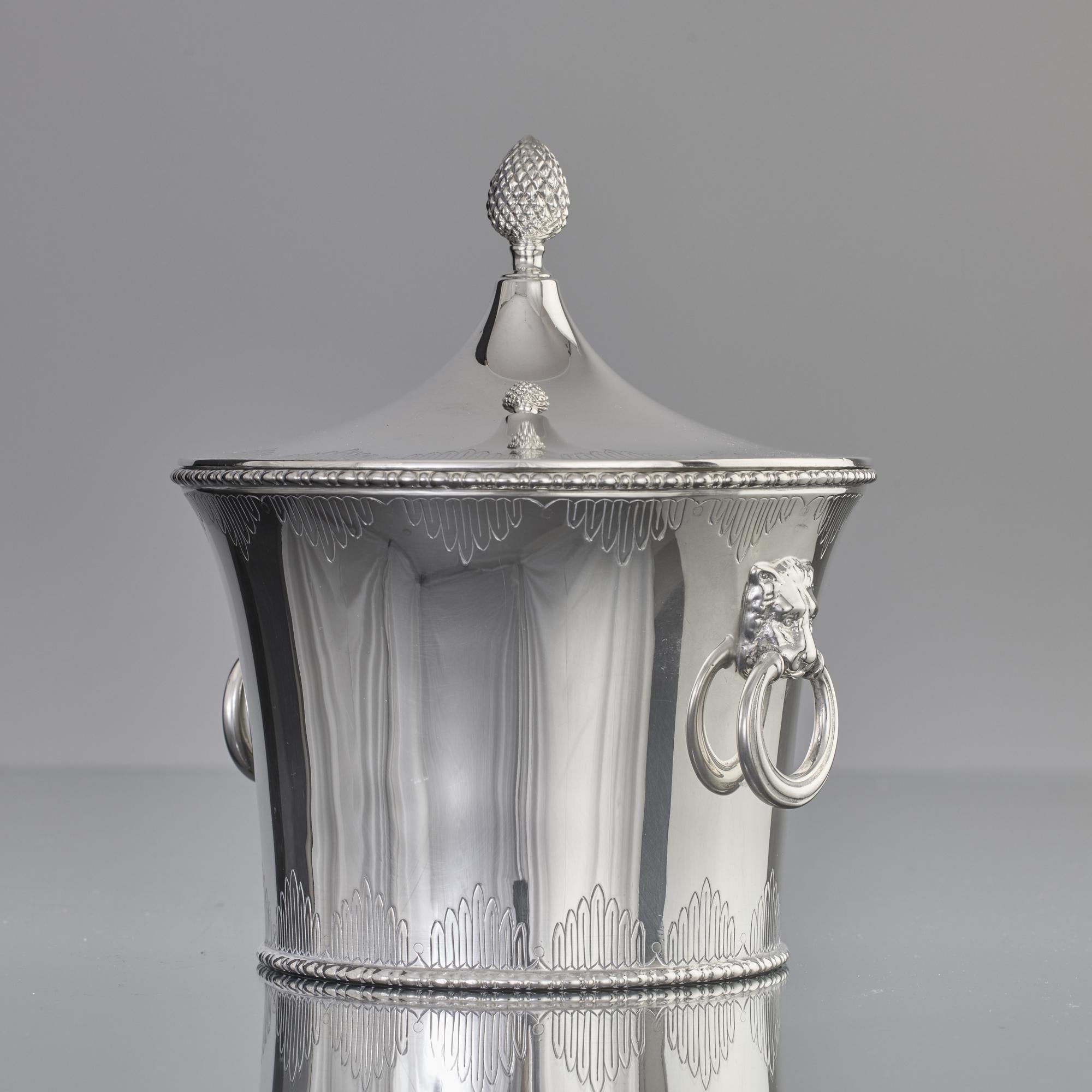 Mid-20th Century Silver biscuit box For Sale