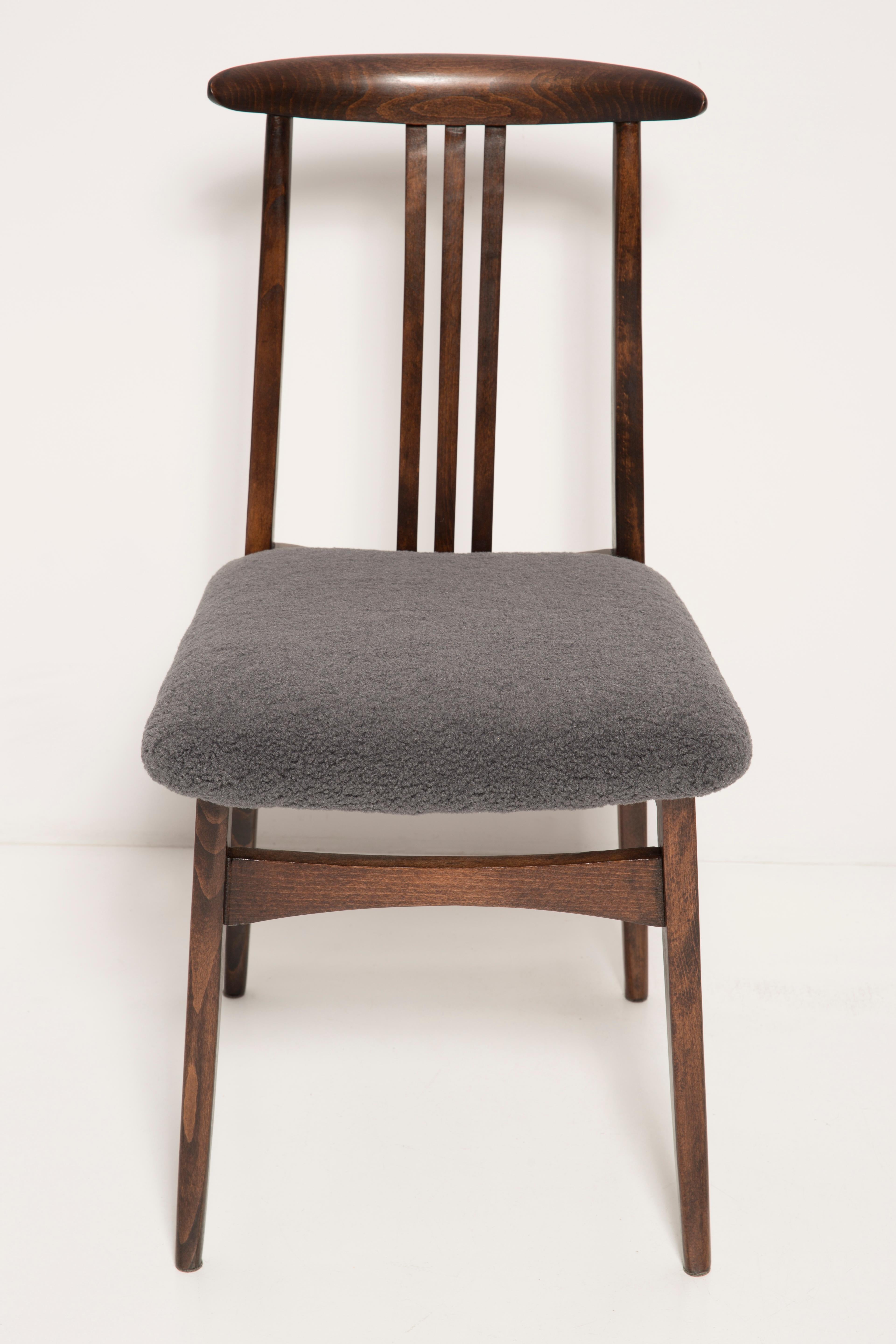 Ensemble de dix chaises en bouclier gris, Design/One, Europe, années 1960 en vente 7