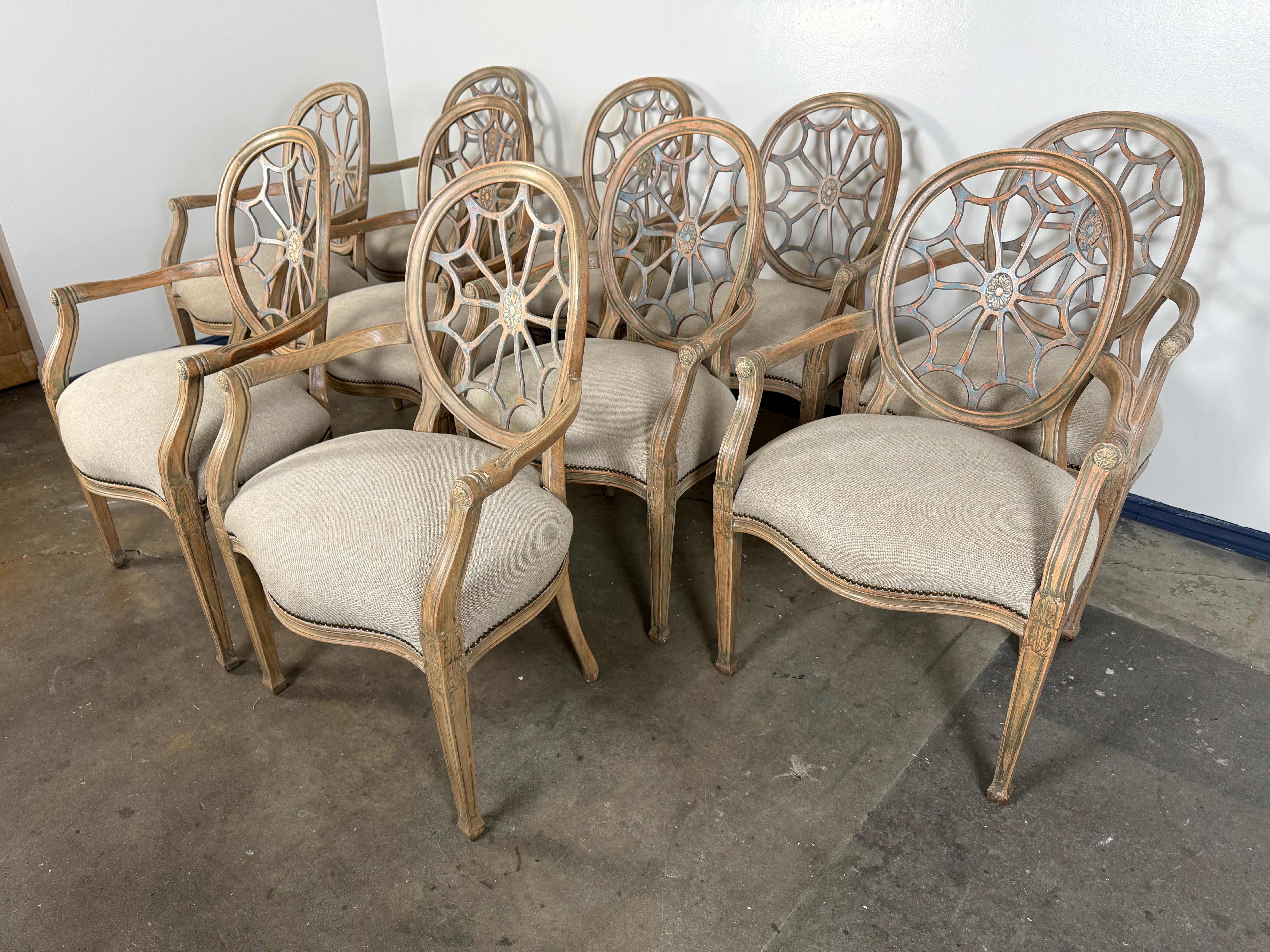 Néoclassique Ensemble de dix chaises de salle à manger italiennes en vente