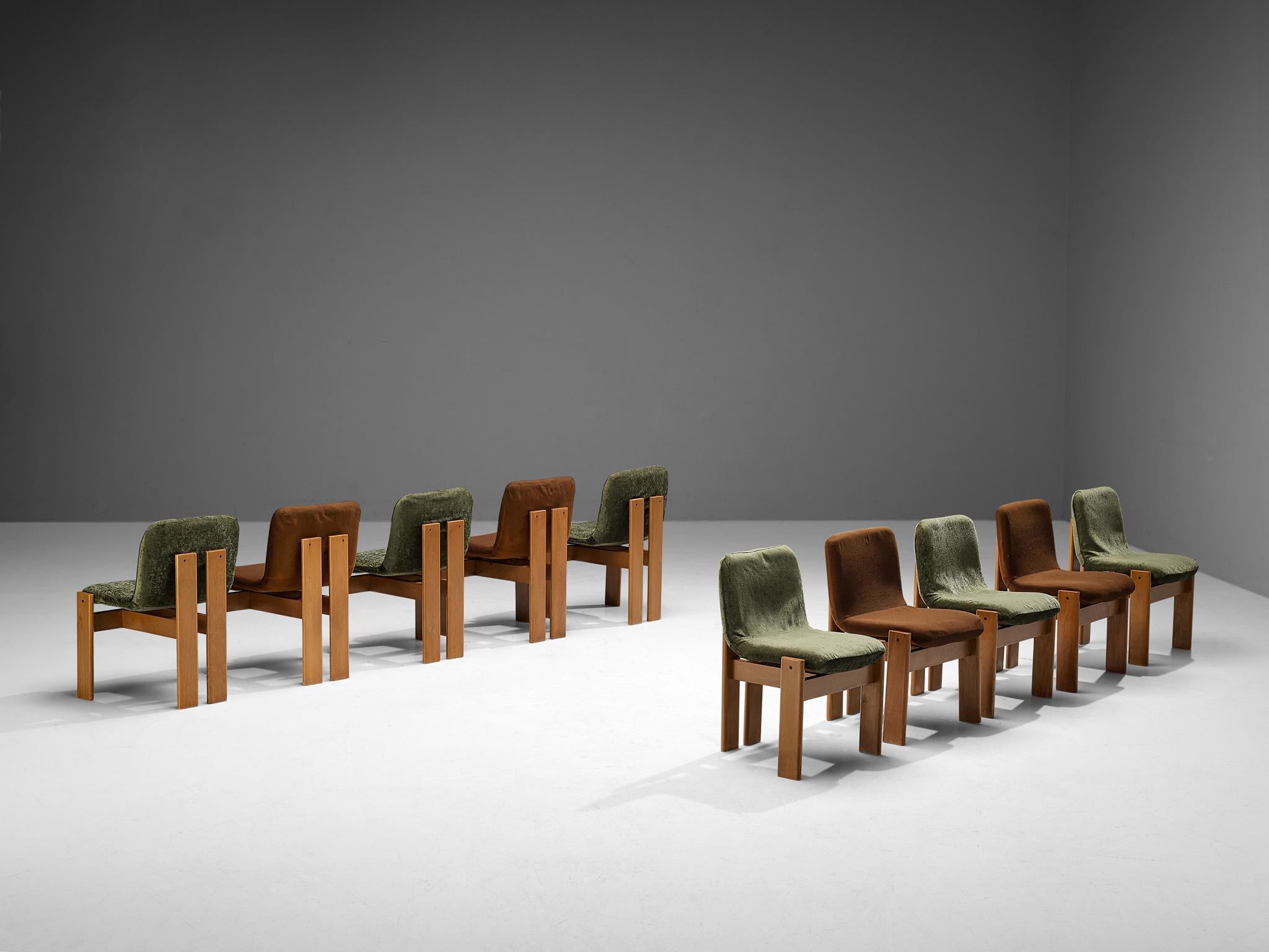 Set of ten dining chairs, beech, fabric, velvet, Italy, 1960s 

These dining chairs of Italian origin have a strong resemblance to Augusto Savini’s 'Pamplona' chair (1965) and Afra & Tobia Scarpa's 'Pigreco' chair (1959-1960), yet this design is