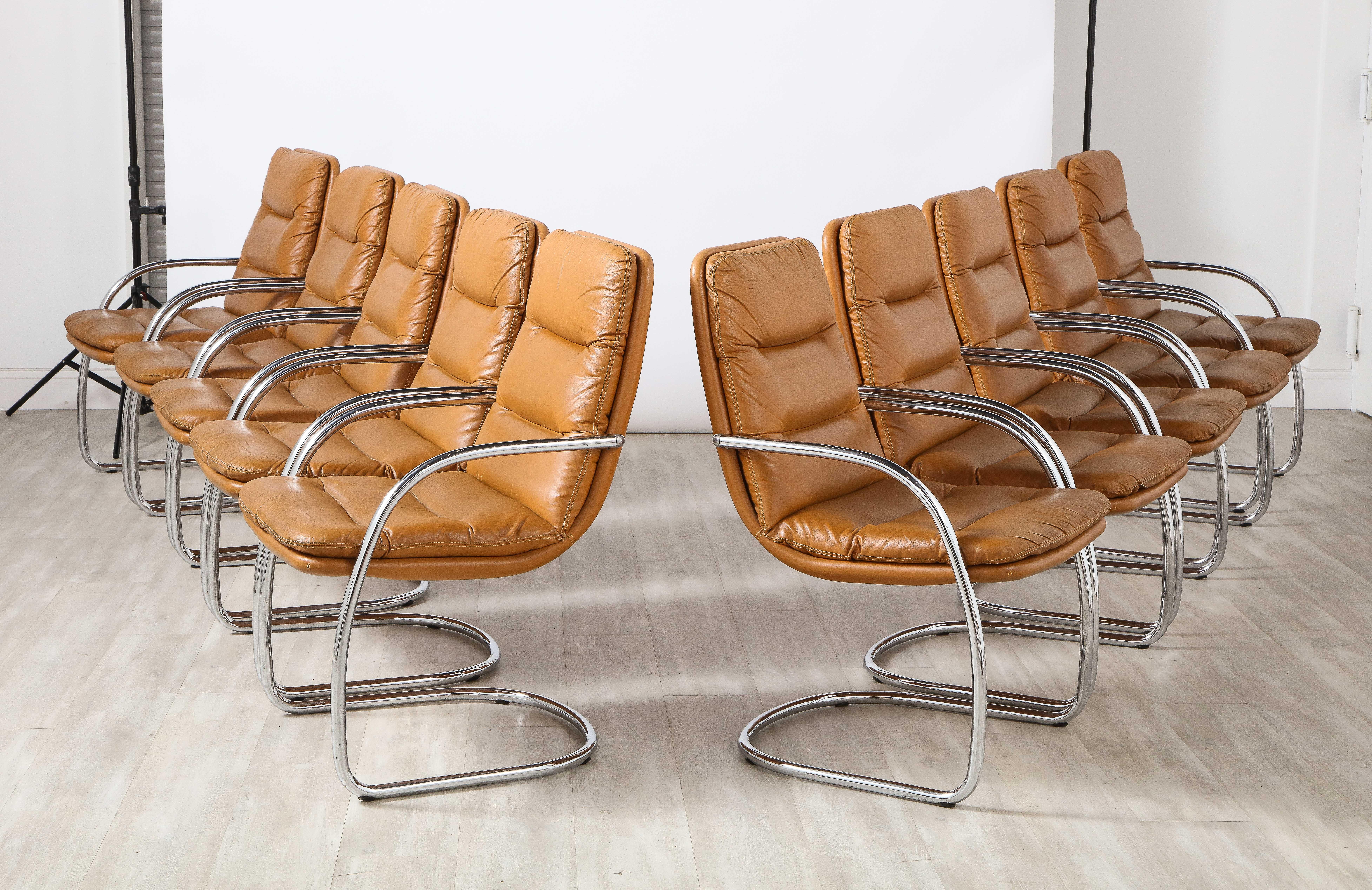 Set of Ten Italian Leather and Chrome Armchairs In Good Condition For Sale In New York, NY