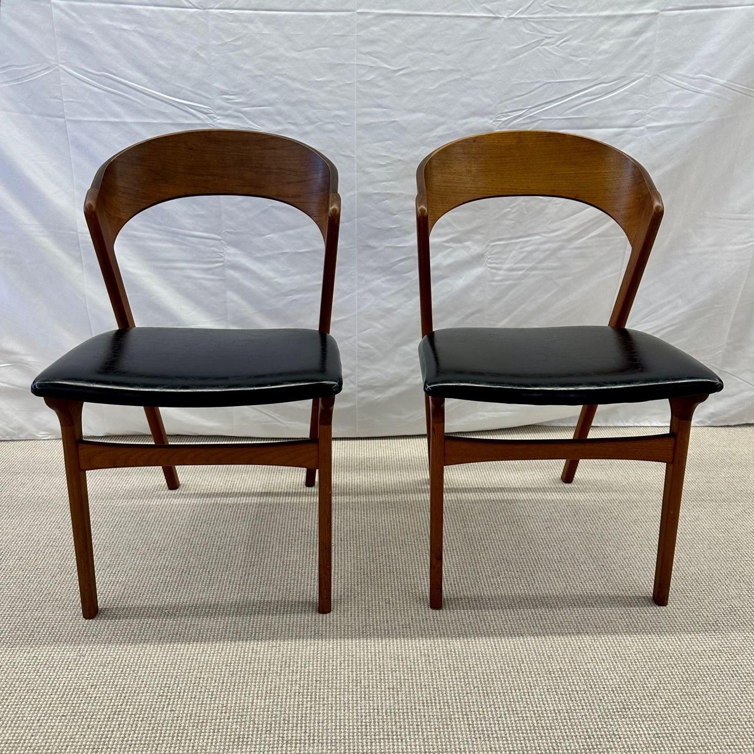 Set of Ten Kai Kristiansen Style Mid-Century Modern Dining / Side Chairs, Danish For Sale 6