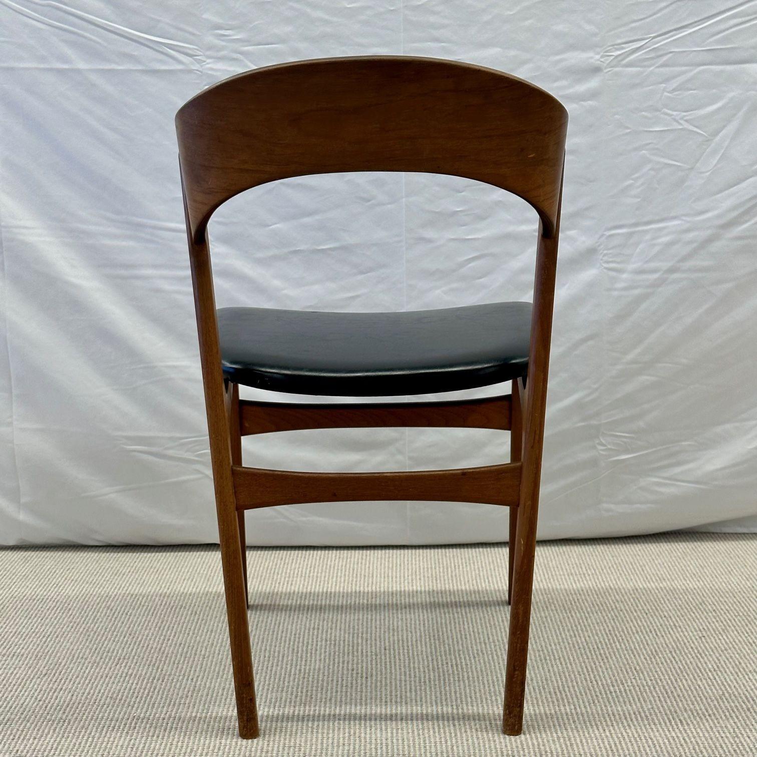 Set of Ten Kai Kristiansen Style Mid-Century Modern Dining / Side Chairs, Danish For Sale 7