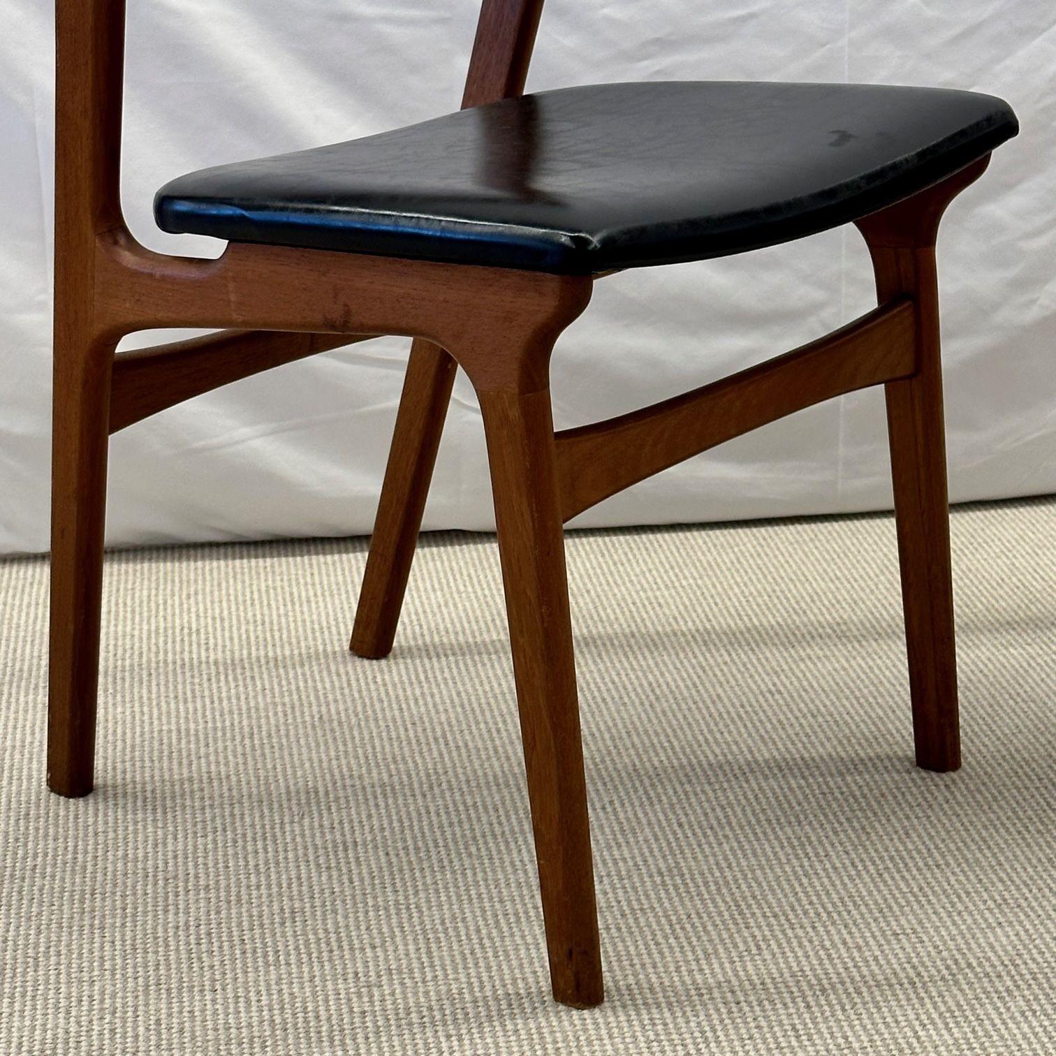 Set of Ten Kai Kristiansen Style Mid-Century Modern Dining / Side Chairs, Danish For Sale 10