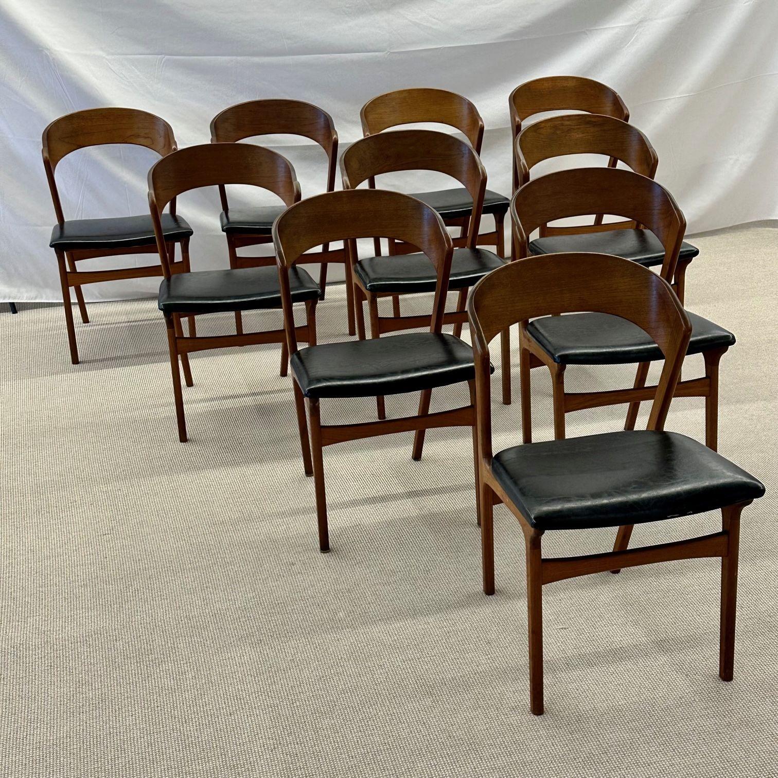 Set of Ten Kai Kristiansen Style Mid-Century Modern Dining / Side Chairs, Danish For Sale 1